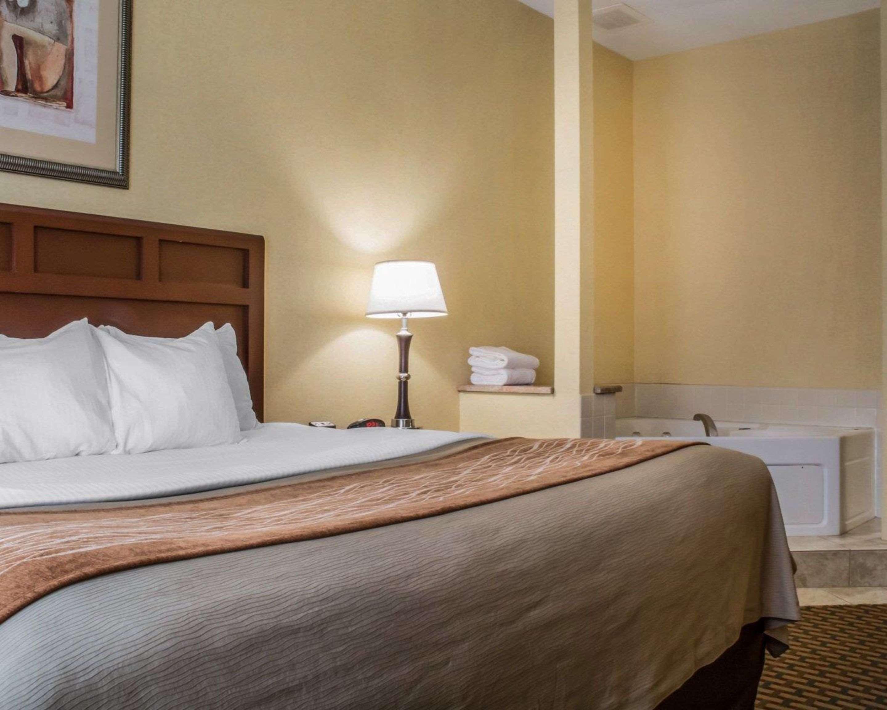 Quadruple Two Queen Beds Non Smoking