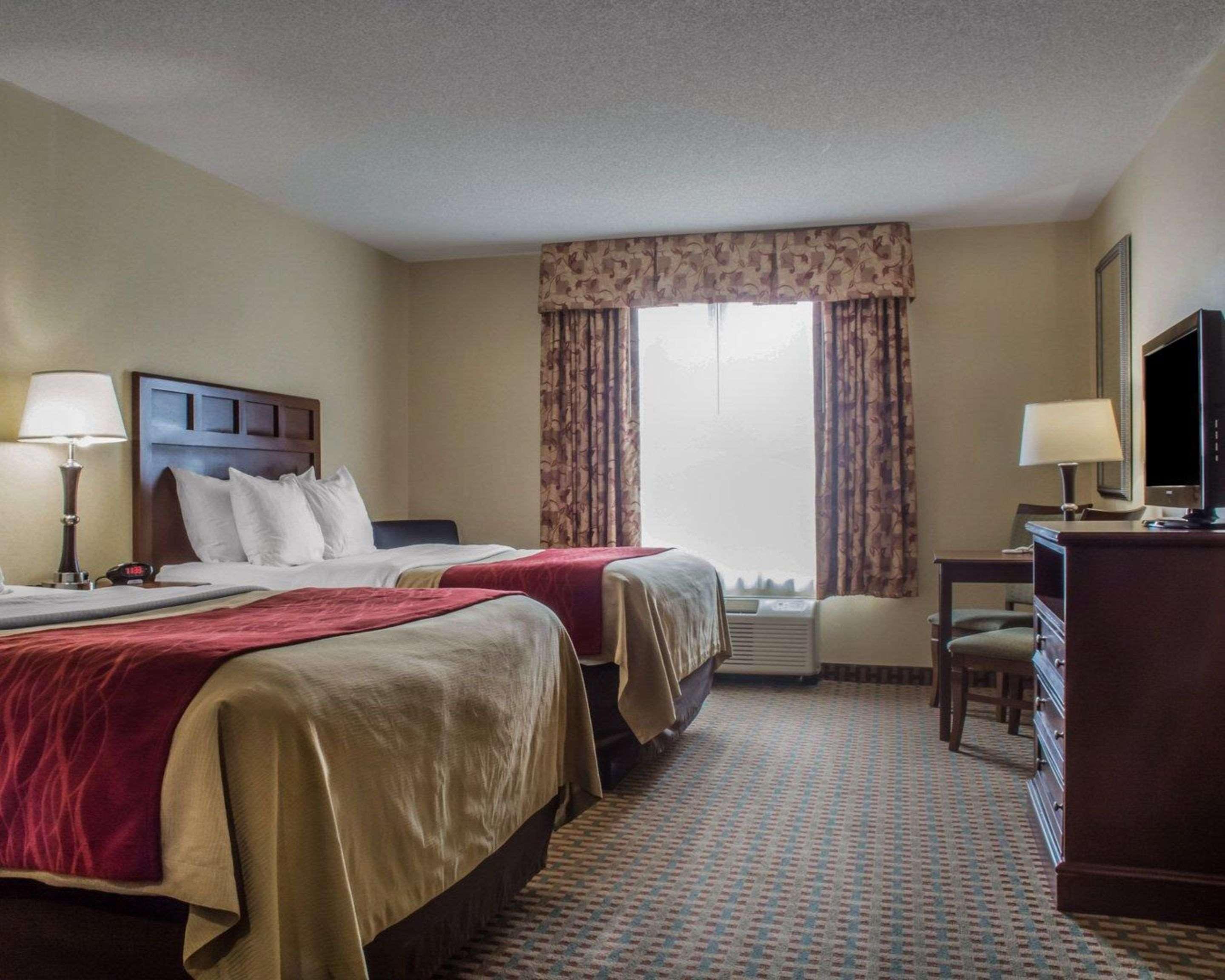 Quadruple Two Queen Beds Non Smoking