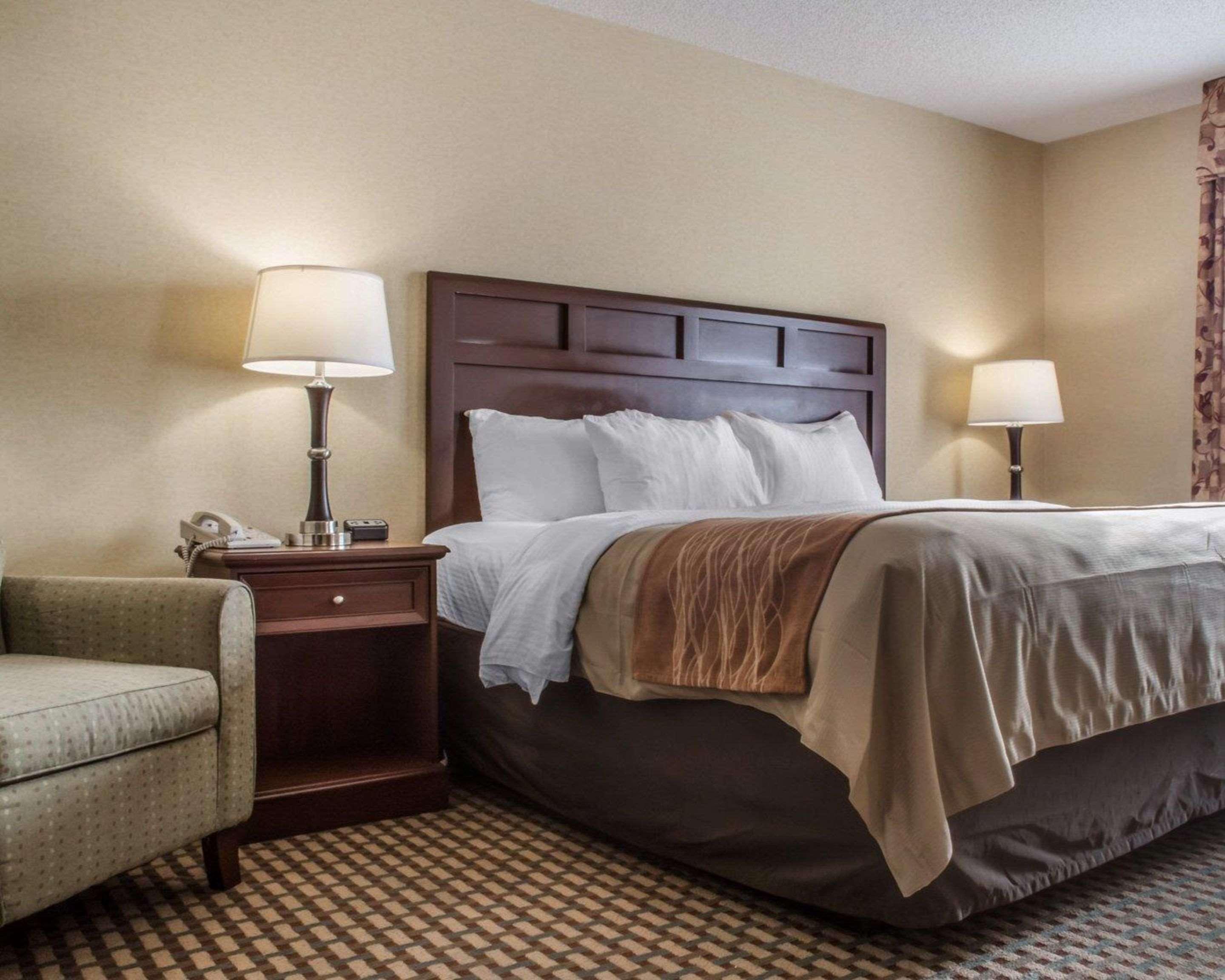 Double King Bed Non Smoking