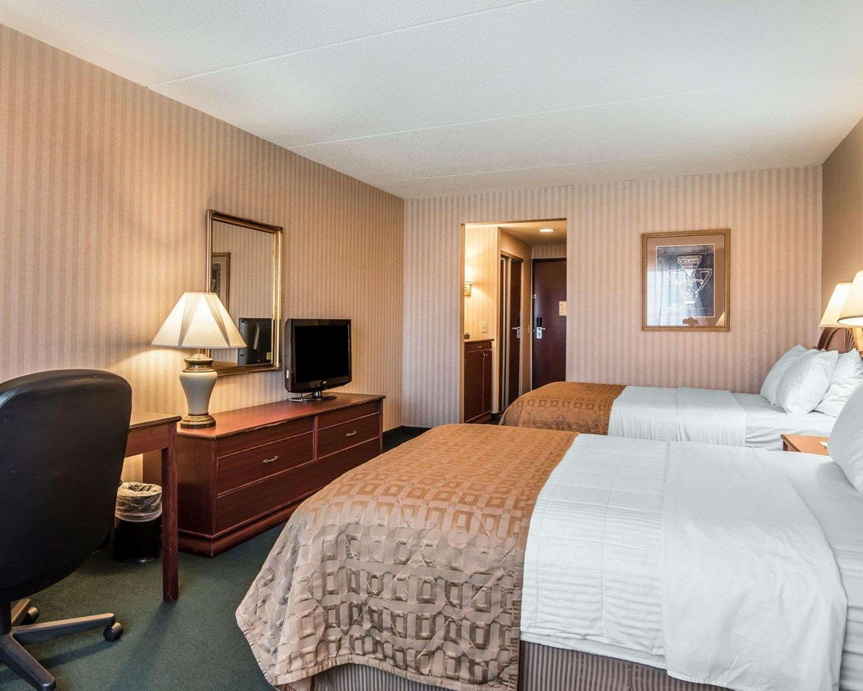 Double Two Double Beds Non Smoking