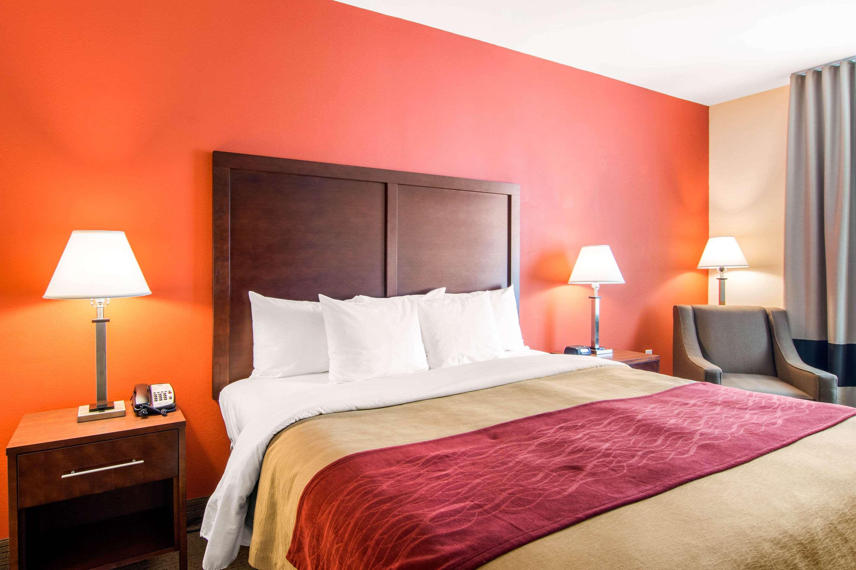 Double Queen Size Bed