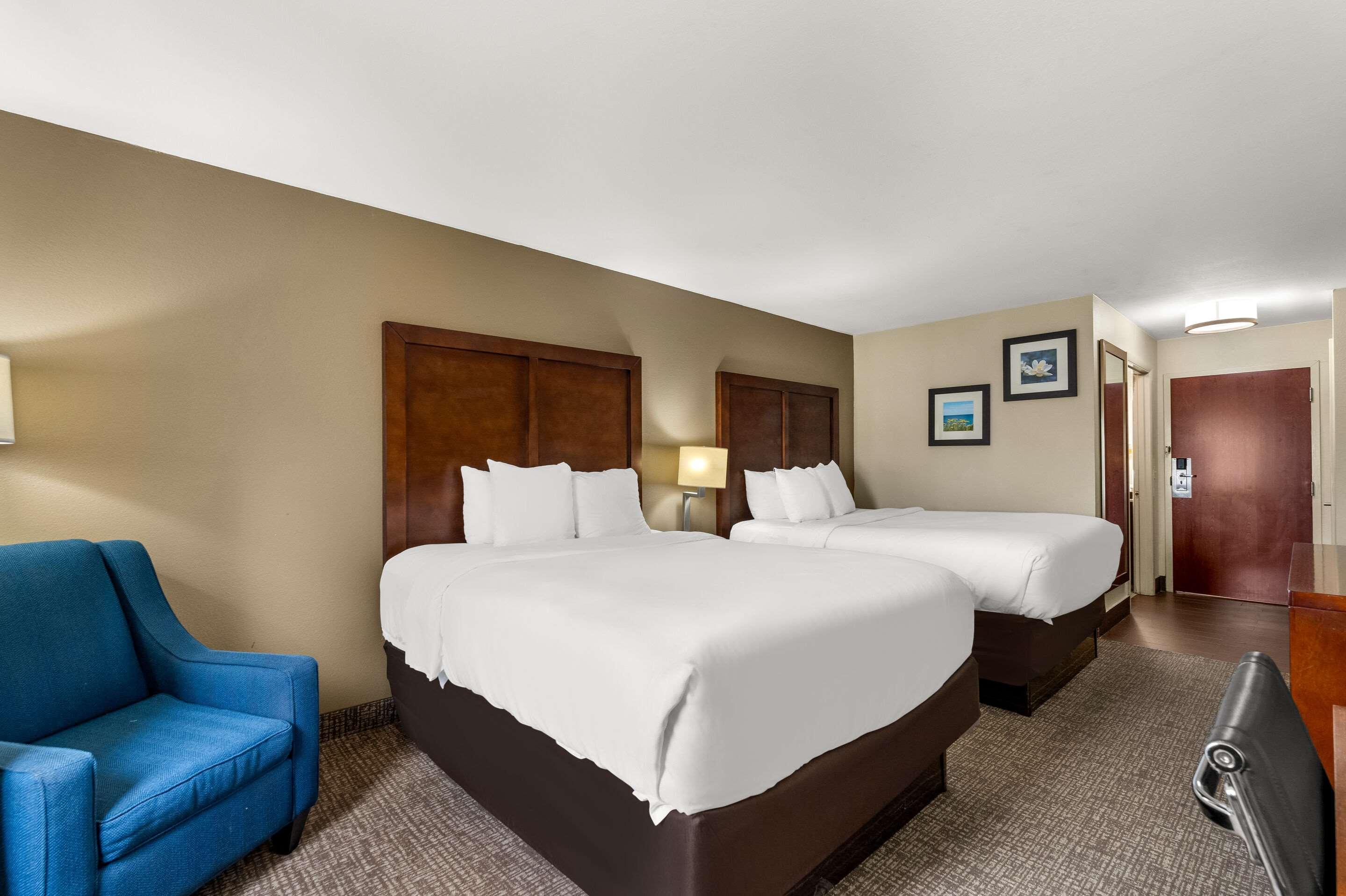 Room Accessible Two Double Beds