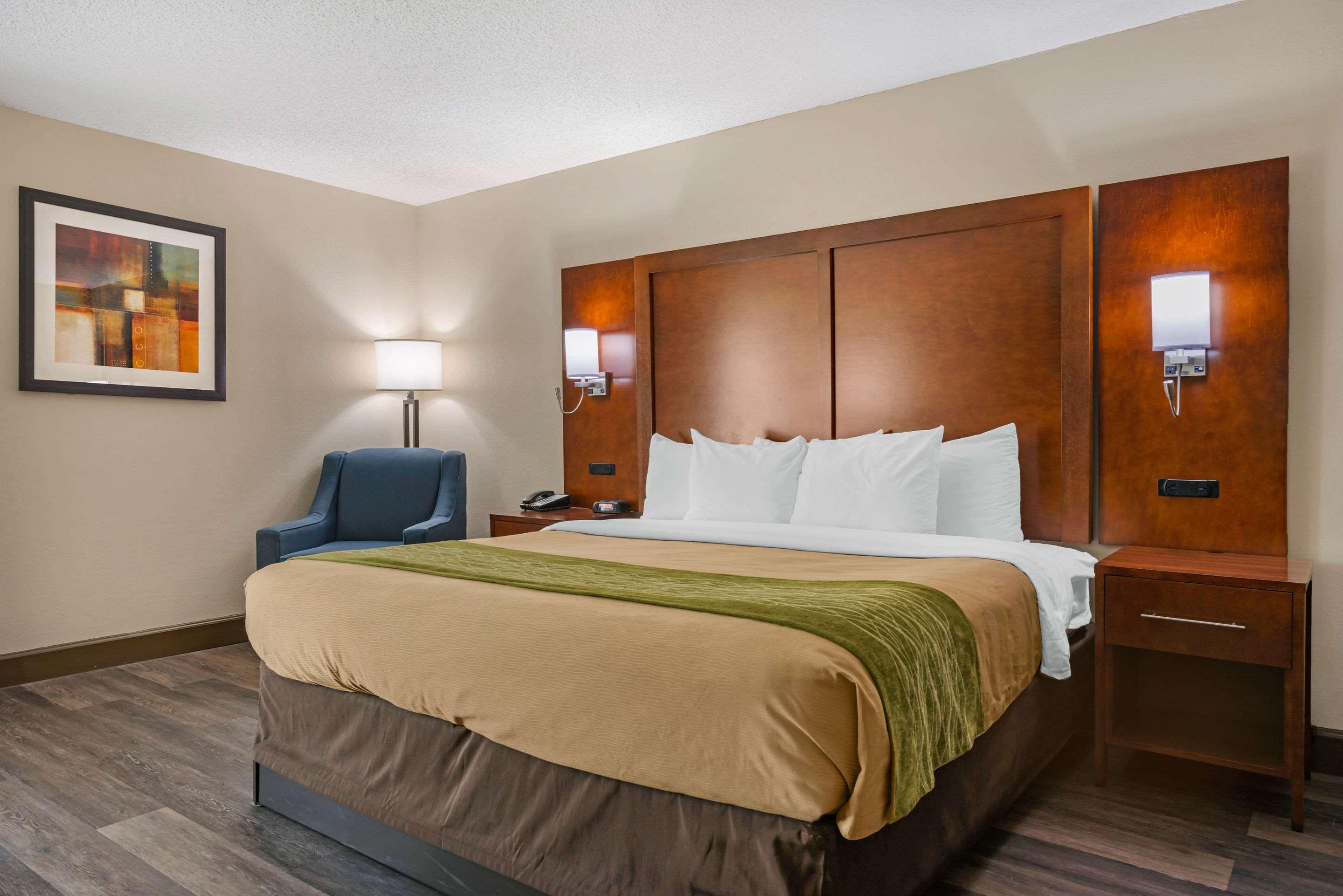 Double King Bed Non Smoking