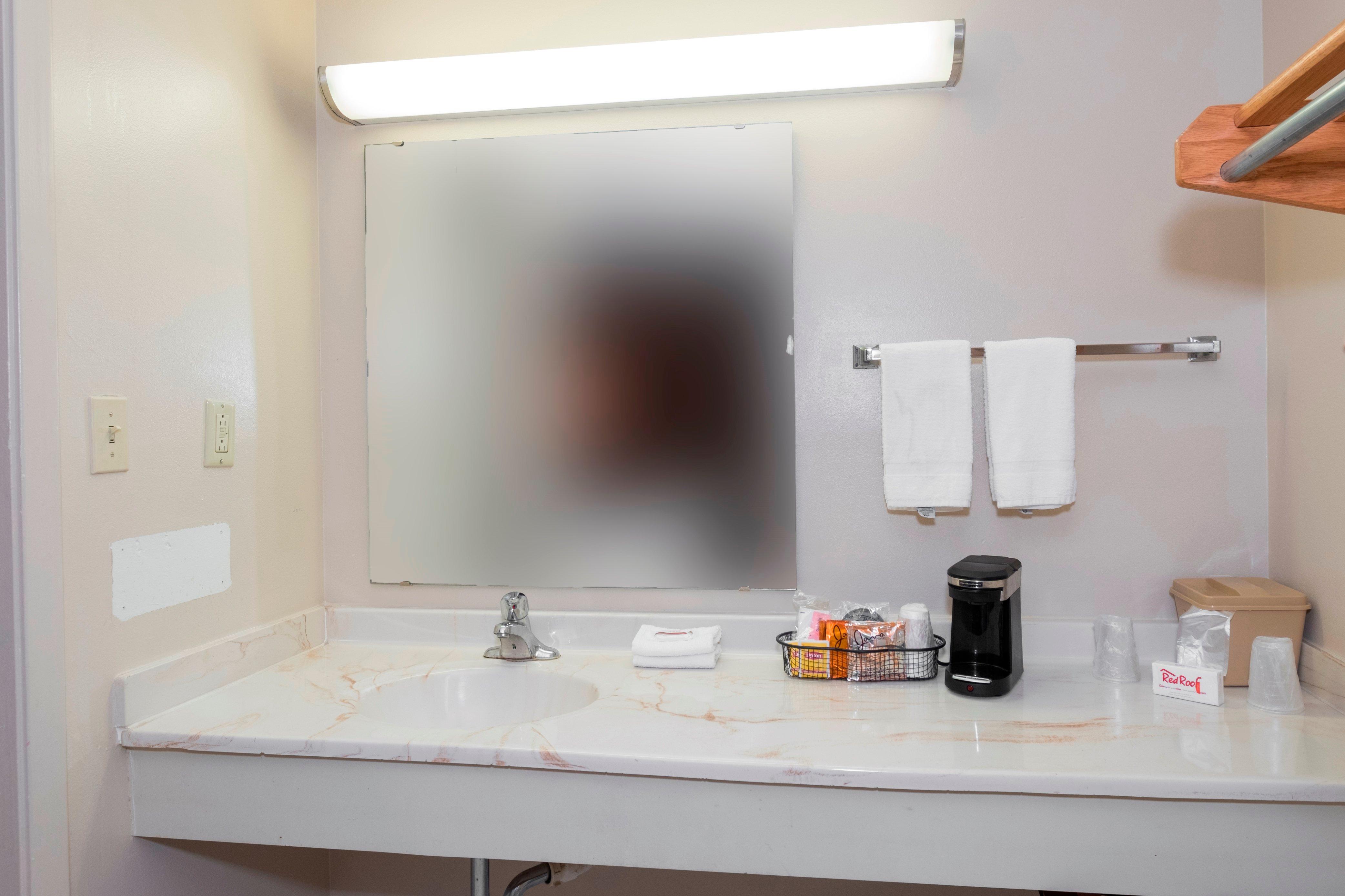 Double Two Queen Beds Non Smoking