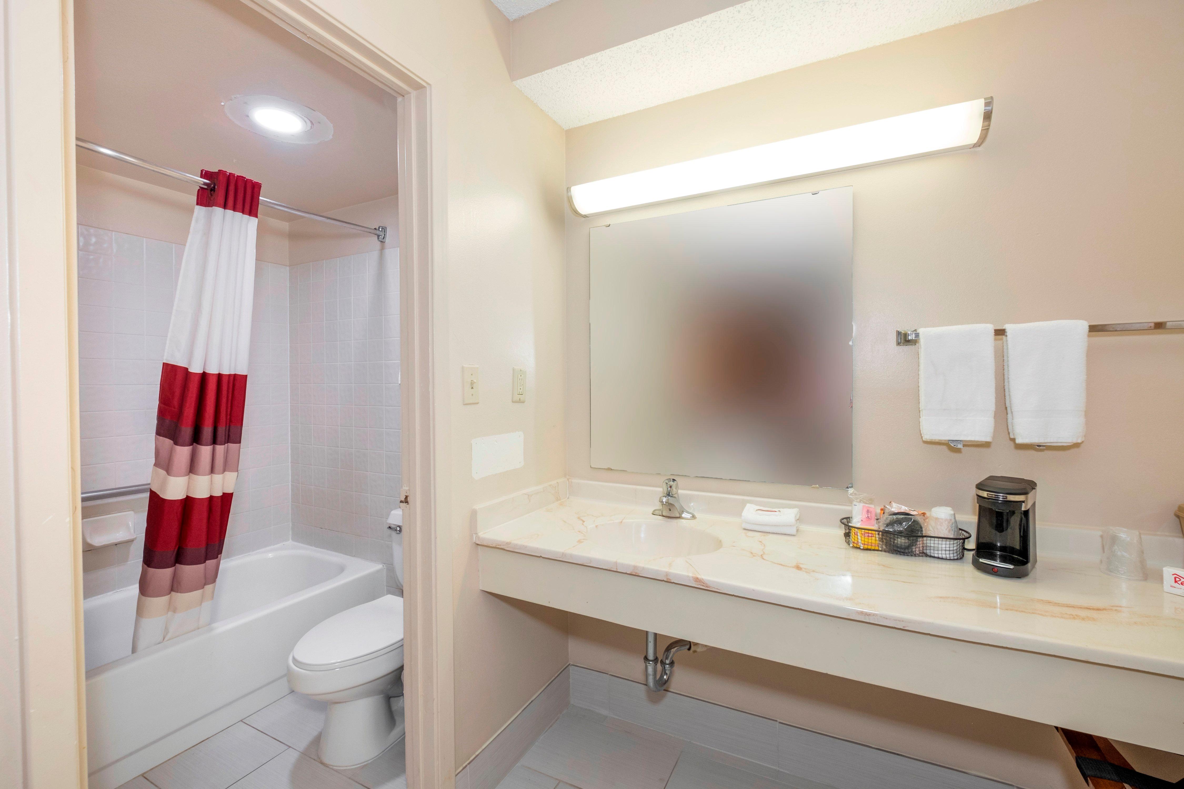 Double Two Queen Beds Non Smoking