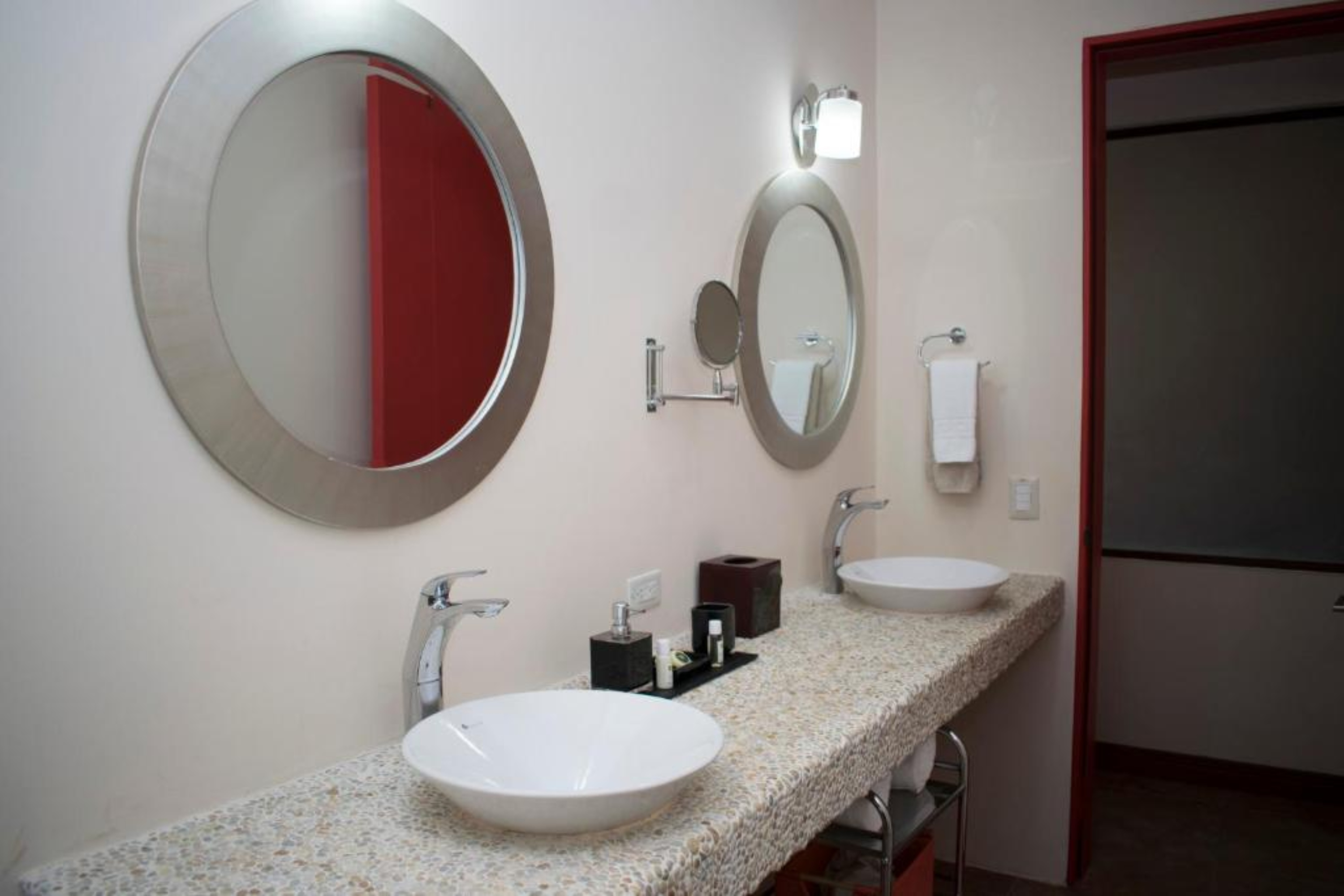 Junior Suite King Size Bed