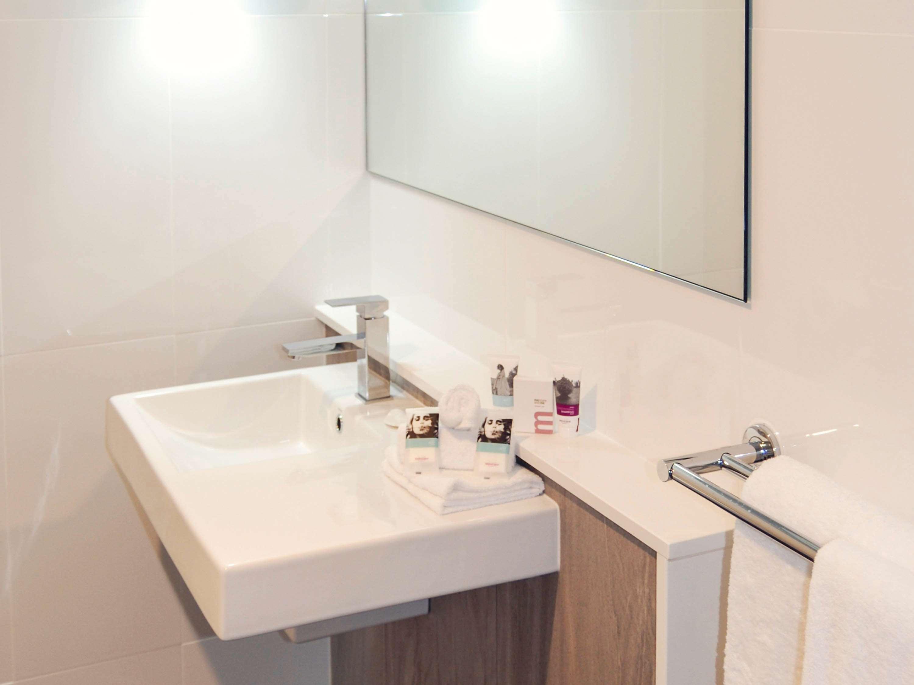 Double Superior King Bed