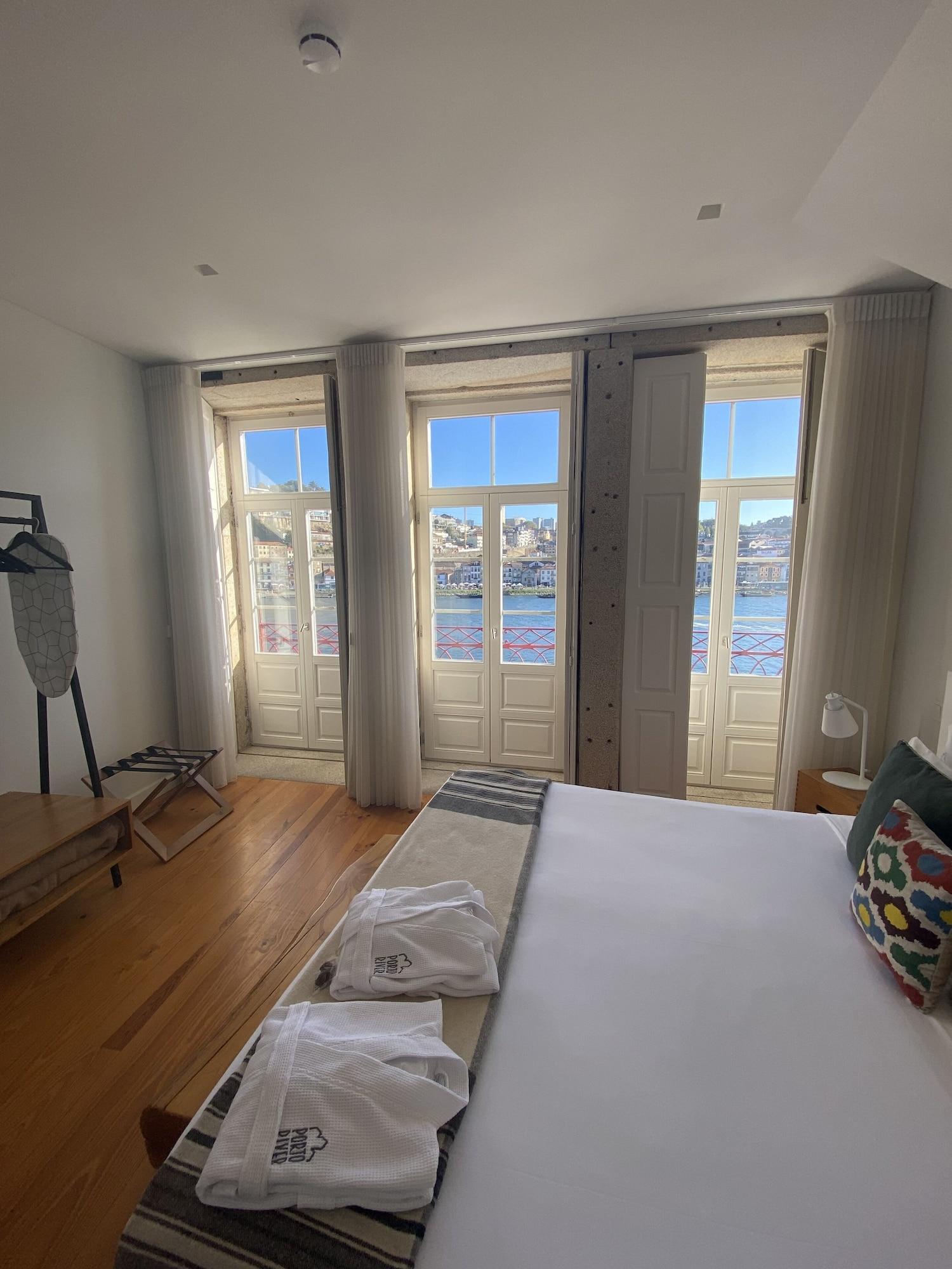 Apartment River View