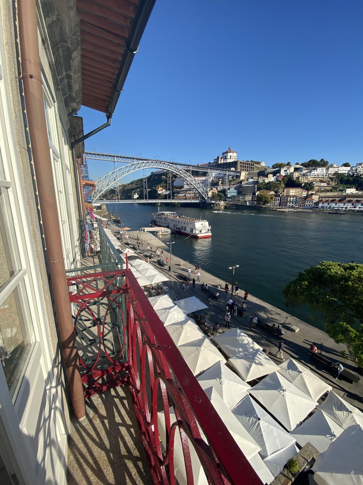 Apartment River View