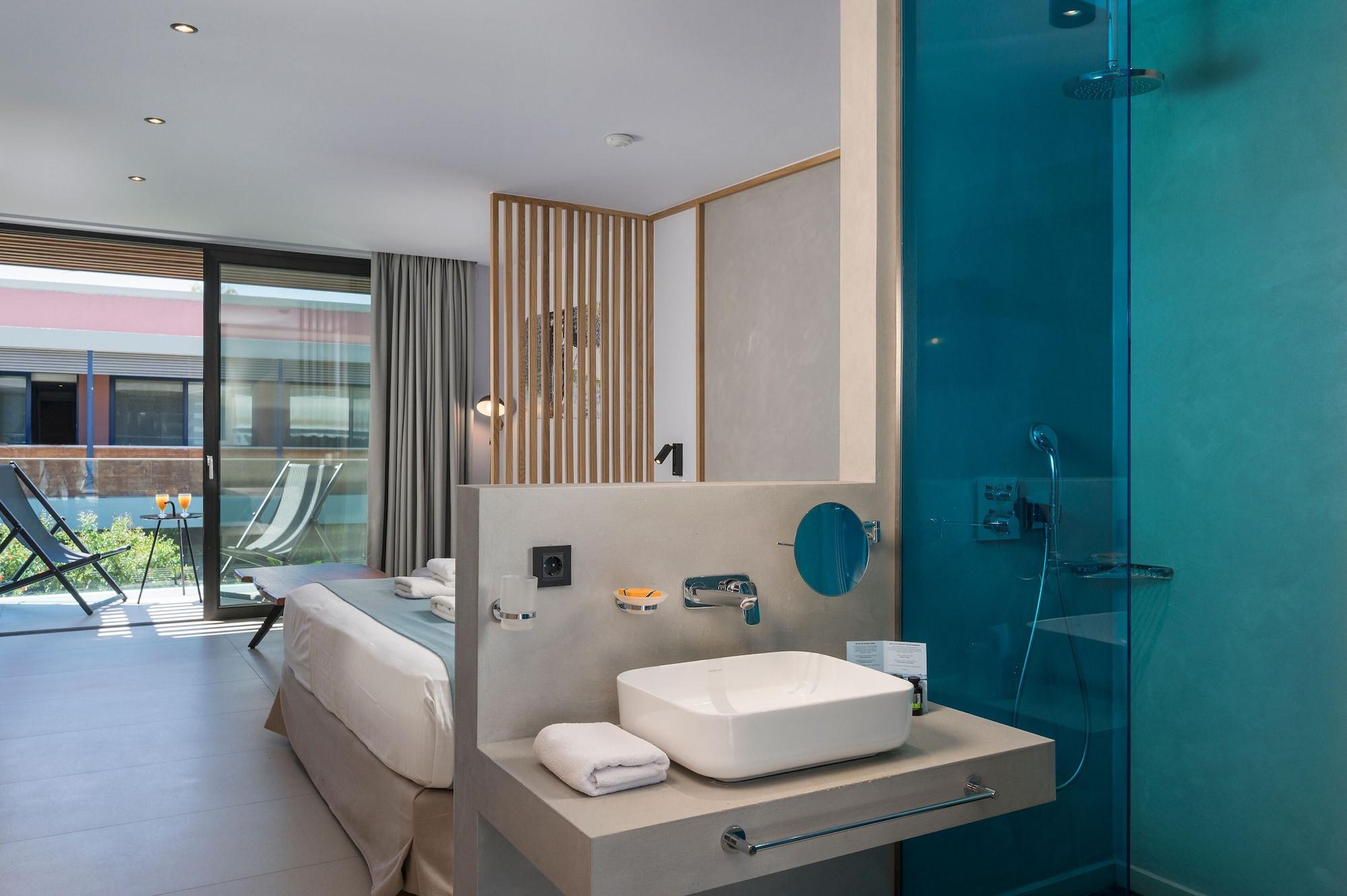 Double or Twin Deluxe