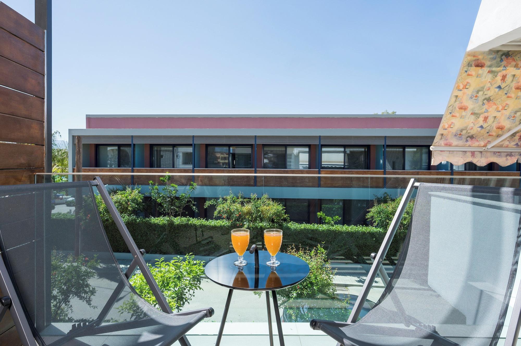 Double or Twin Deluxe