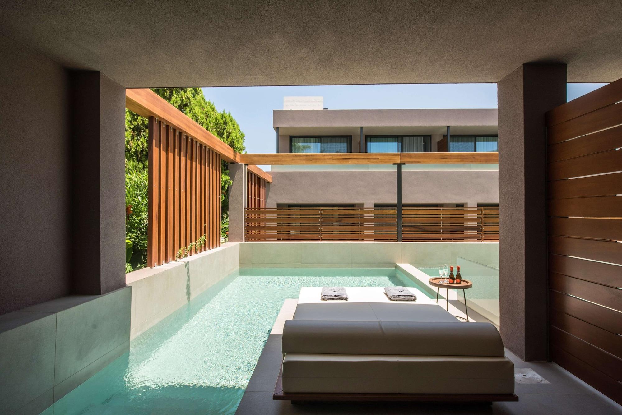 Double or Twin Superior with Private Pool