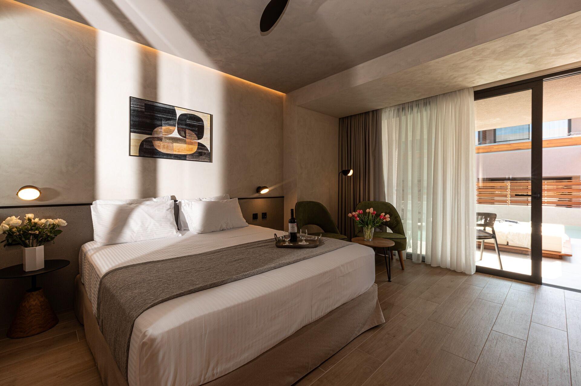 Double or Twin Superior with Private Pool