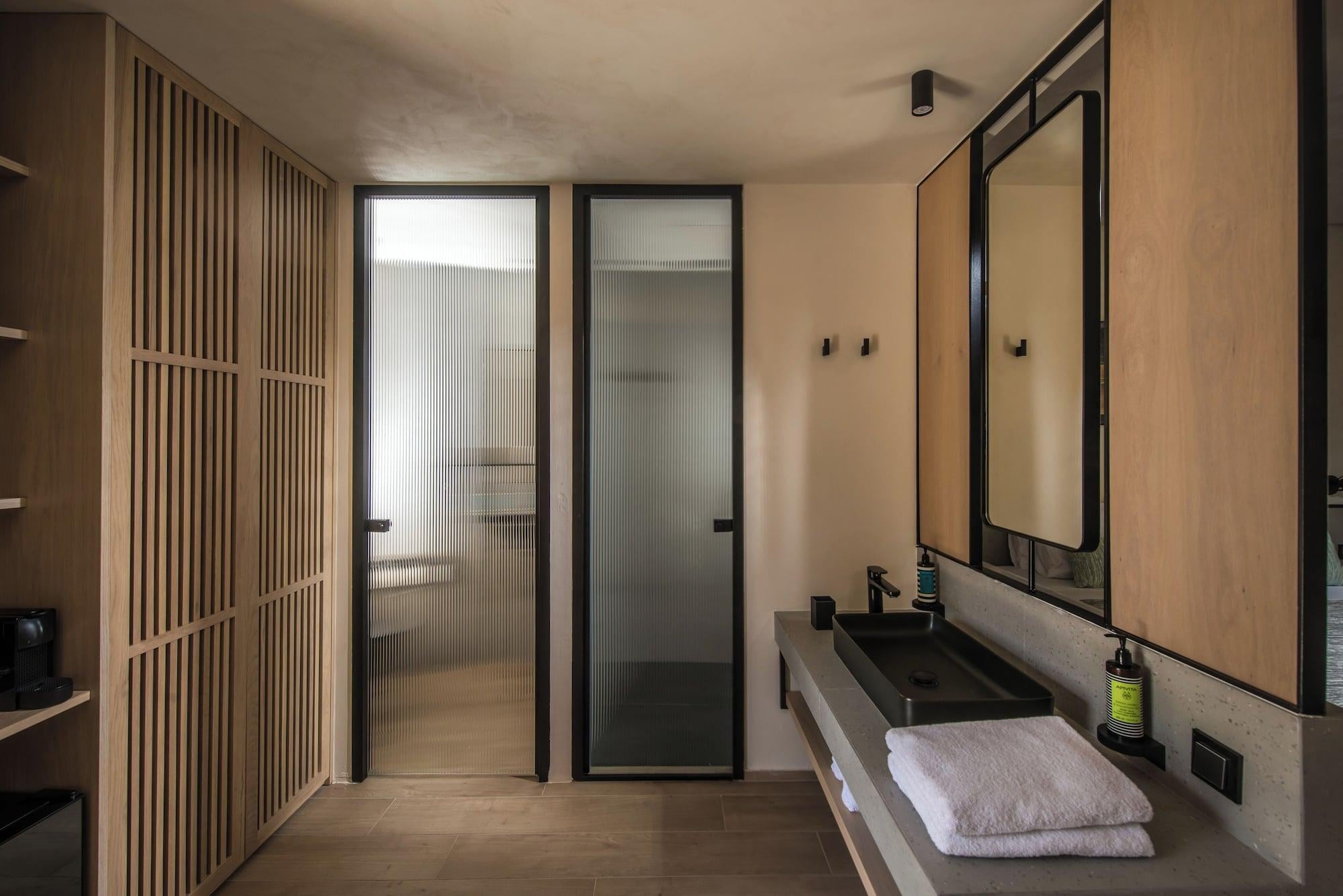 Double or Twin Superior with Private Pool