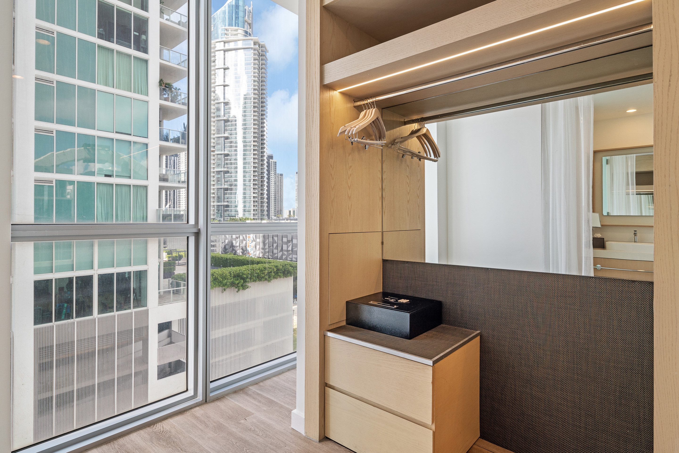 Room Pool View King Bed