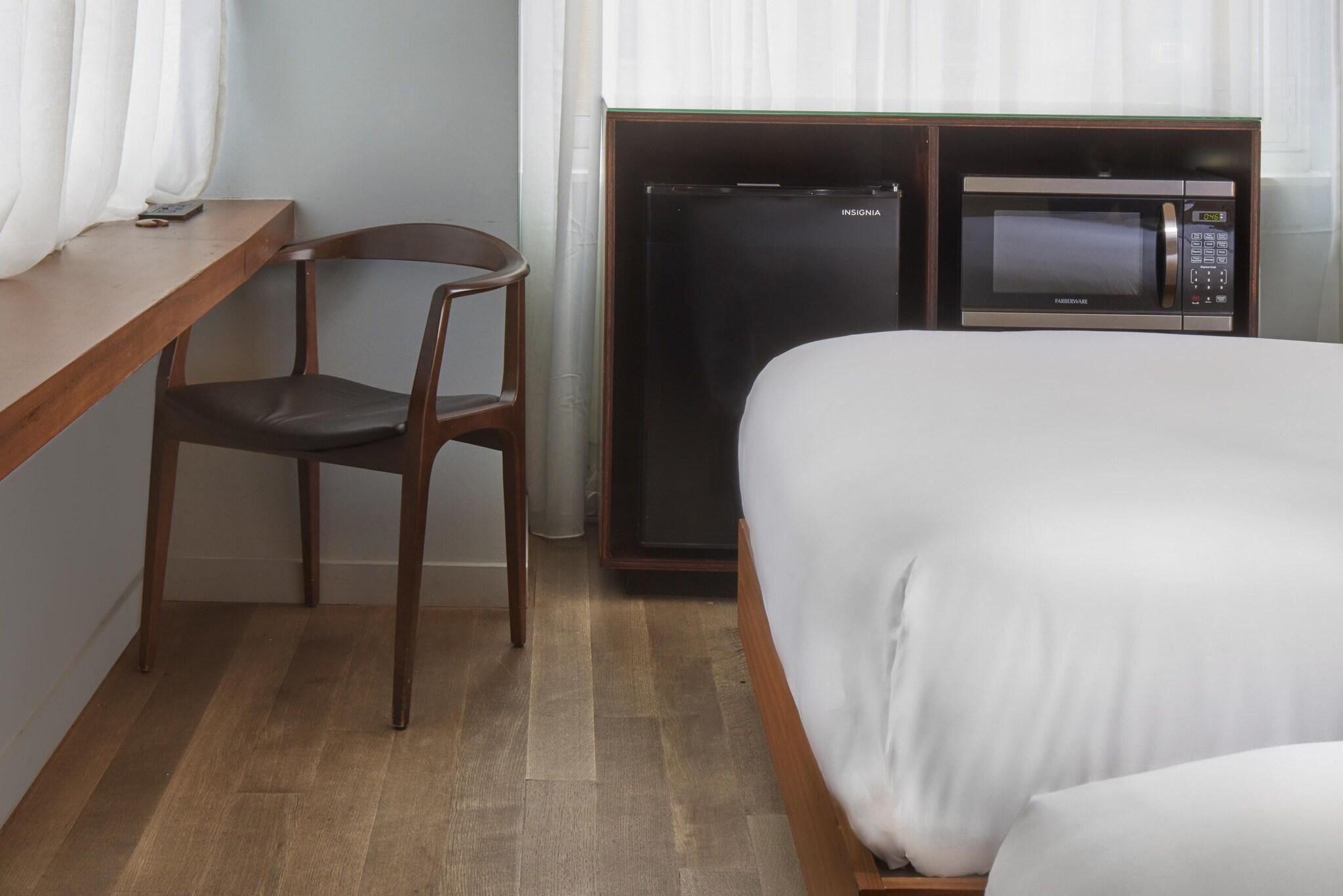 Junior Suite King Size Bed