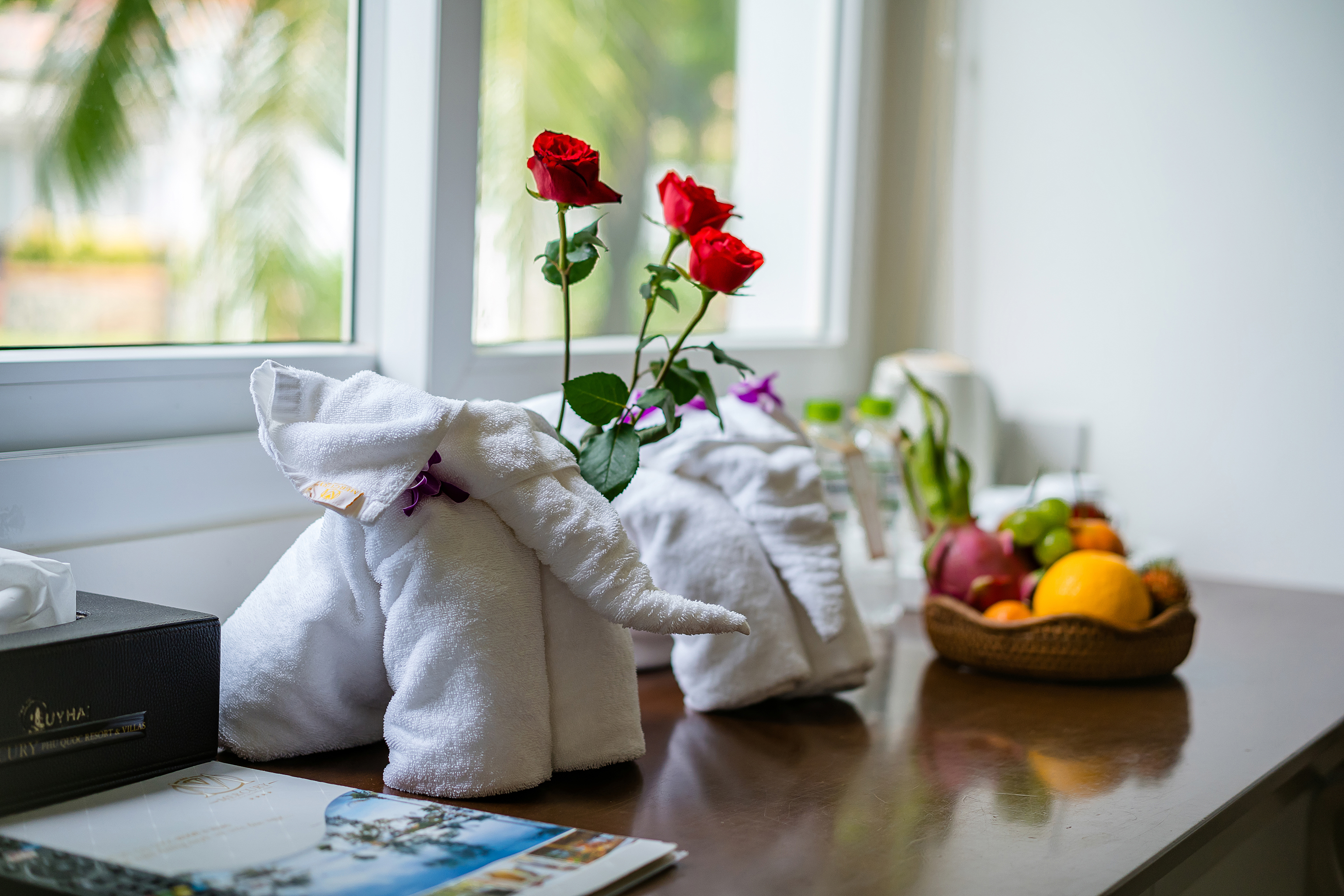 Villa Pool View King Bed