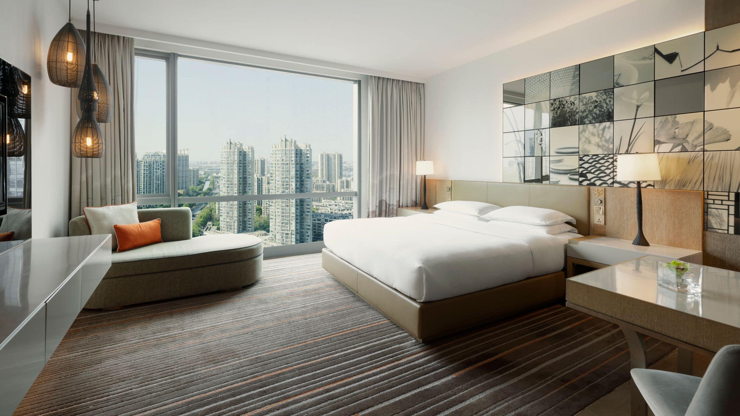 Double King Bed Non Smoking