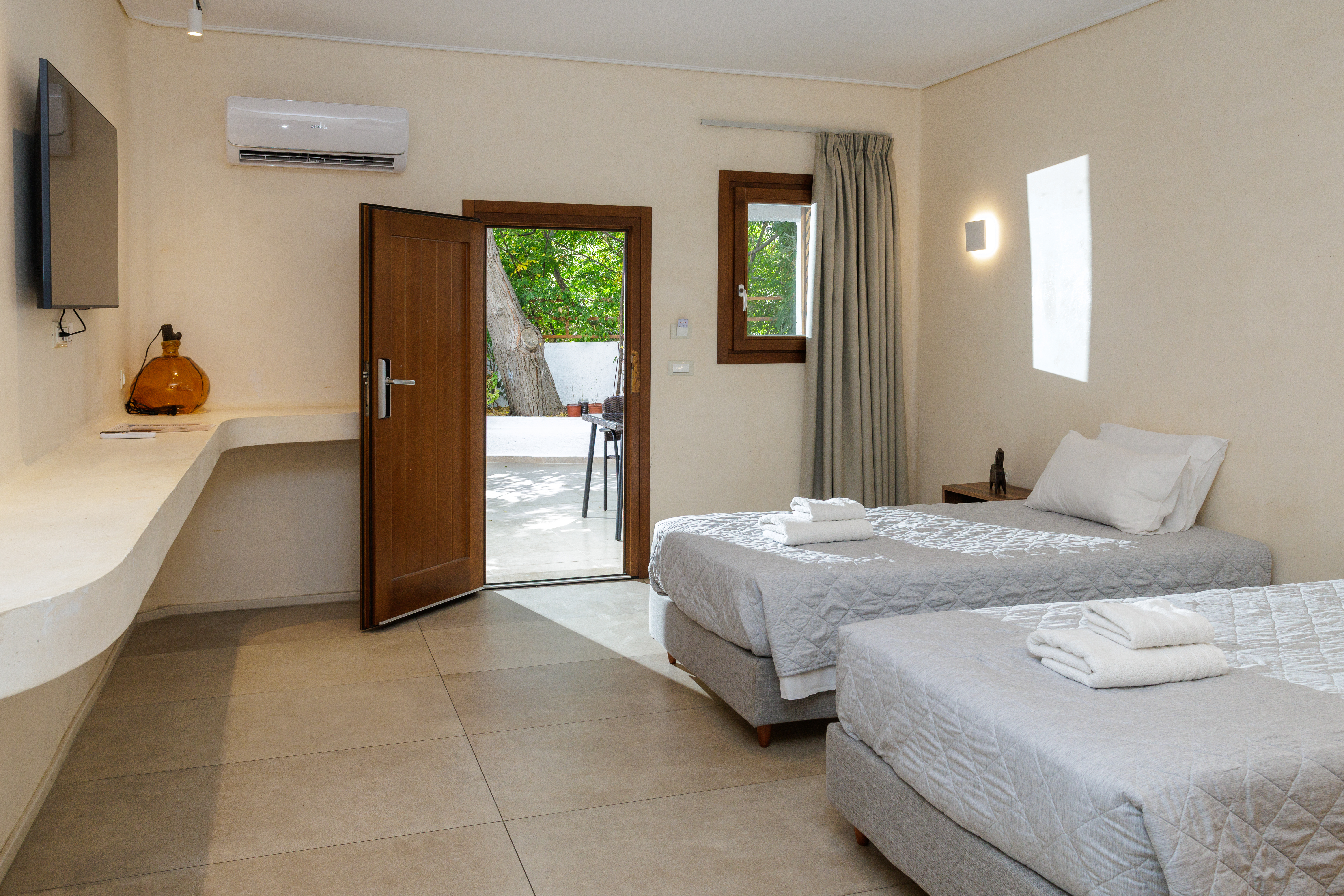 Apartment Capacity 4