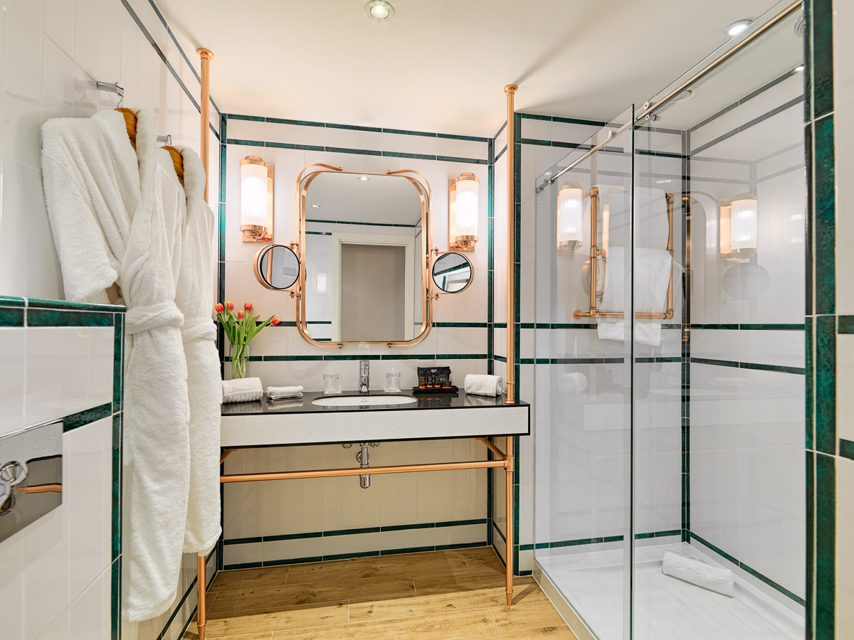 Double Classic City View