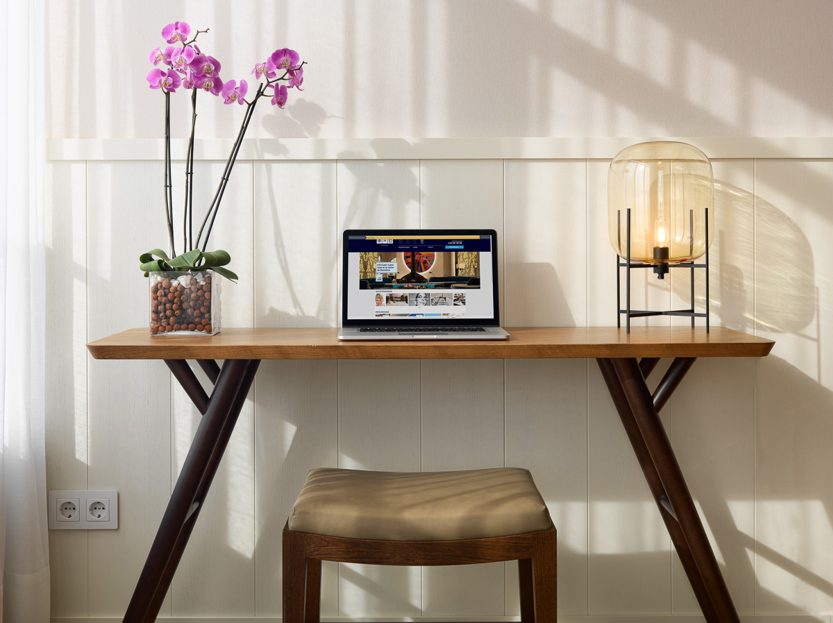 Double Single Superior with Views