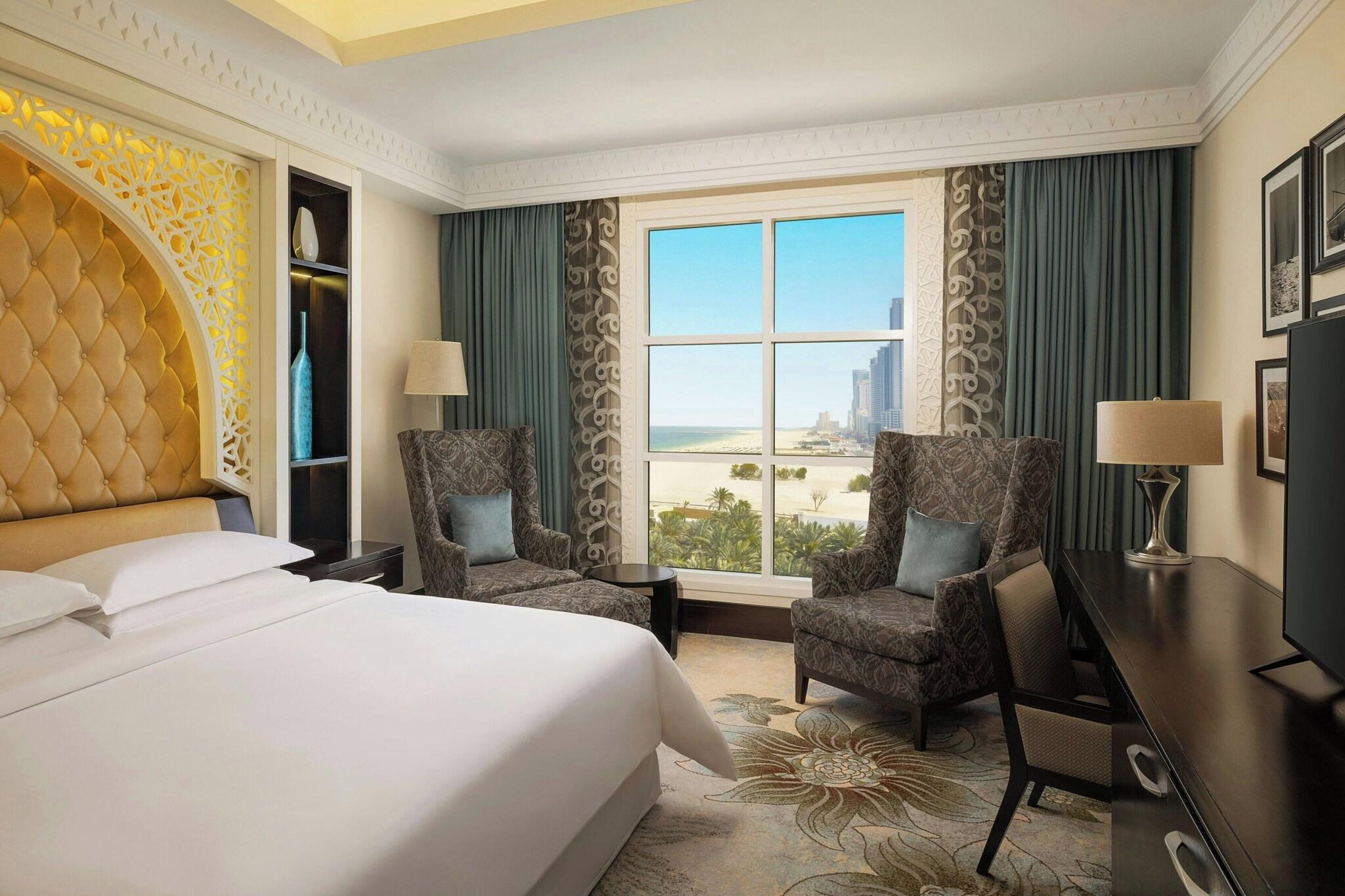 Quadruple Deluxe with Views