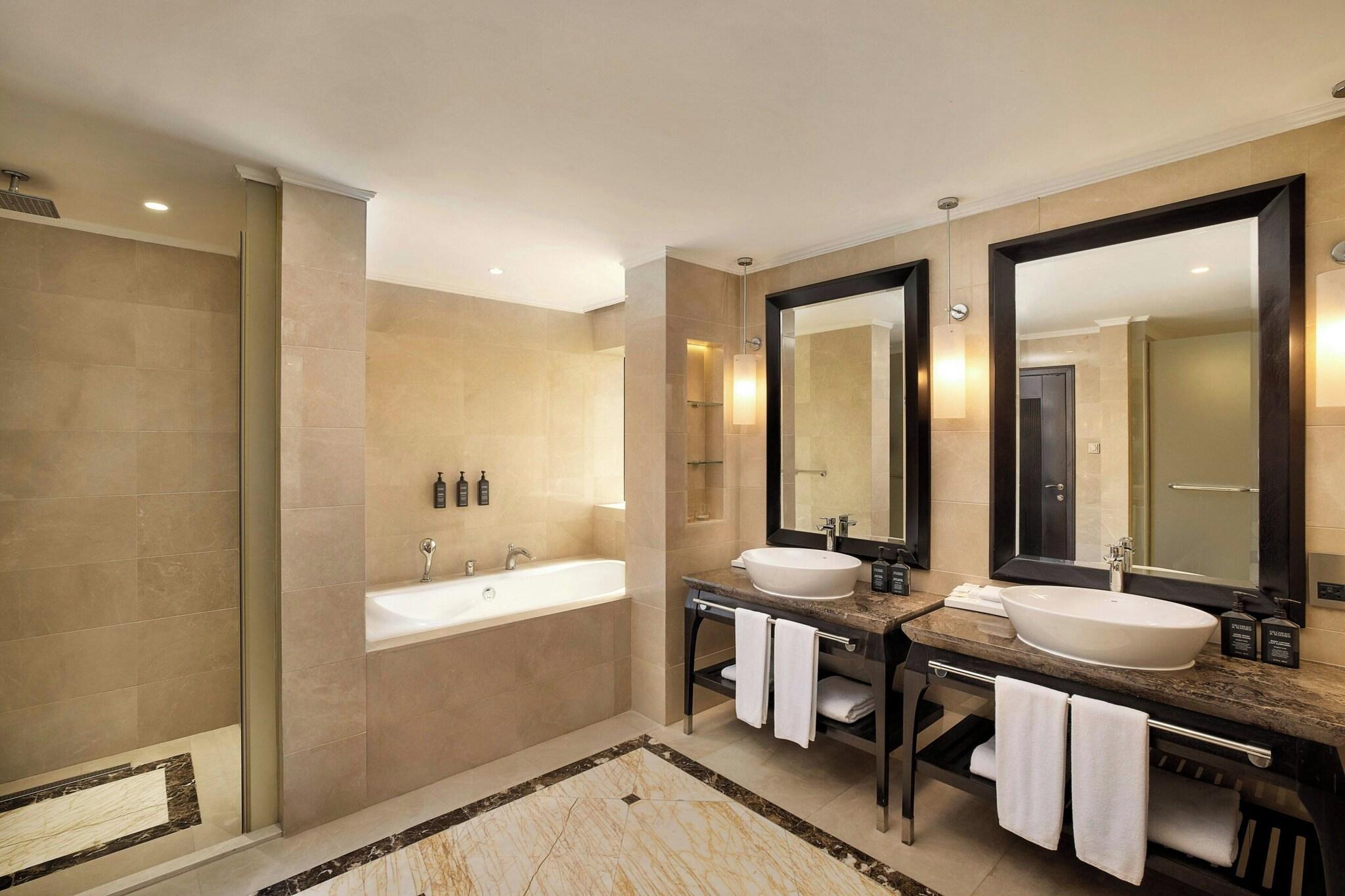 Suite Club Executive