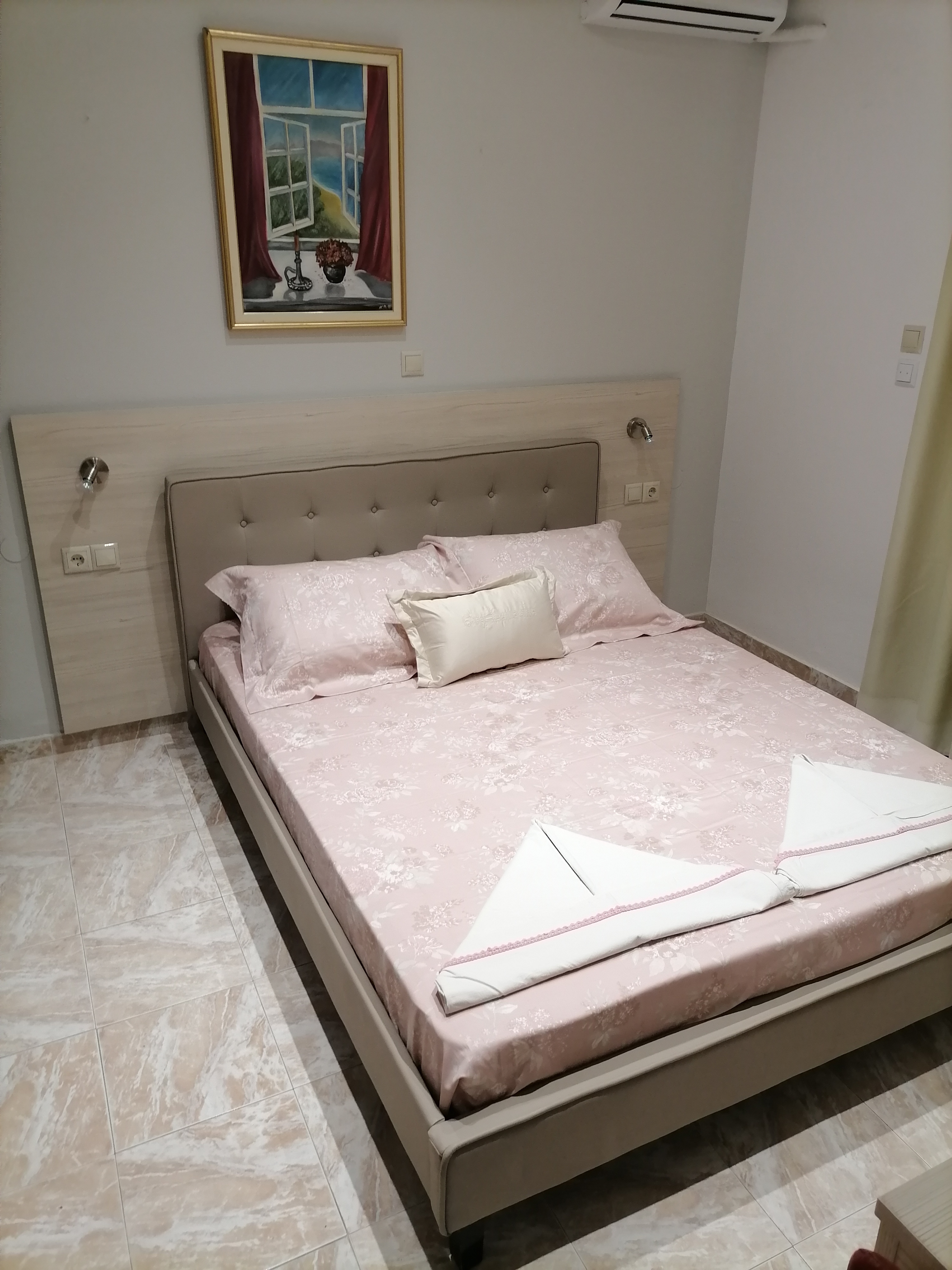 Double or Twin Standard