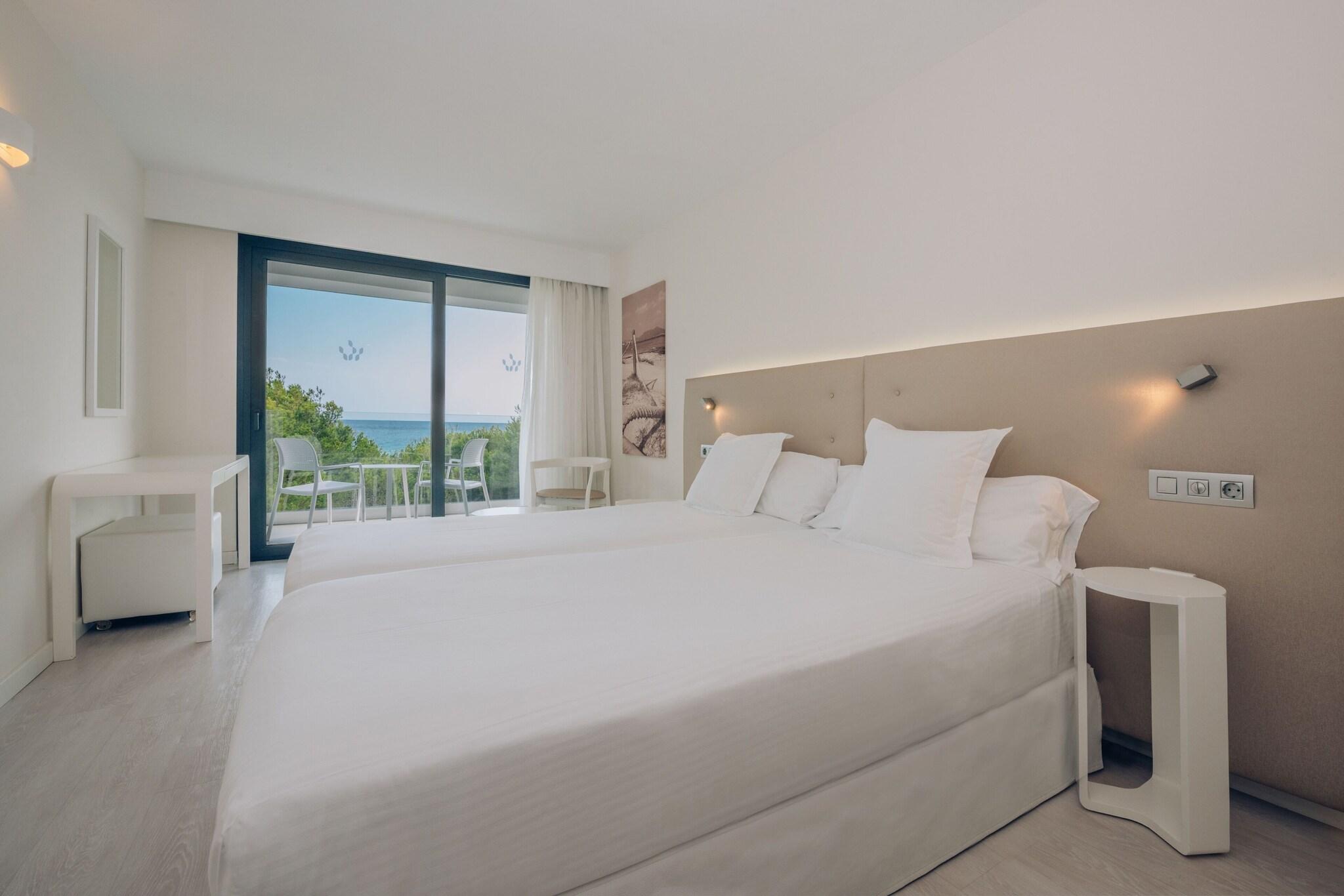 Double Single Sea View