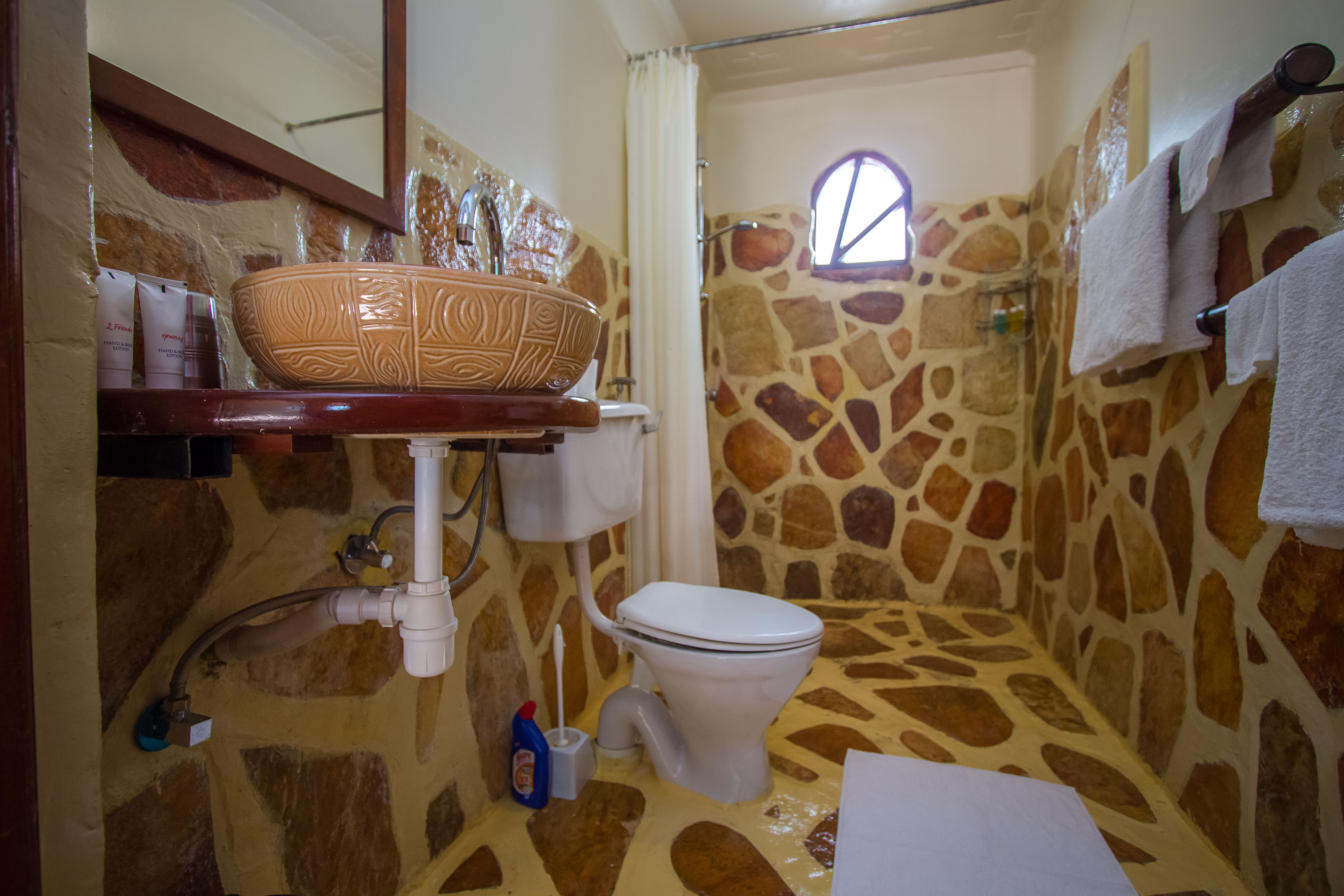 Twin Deluxe Pool View