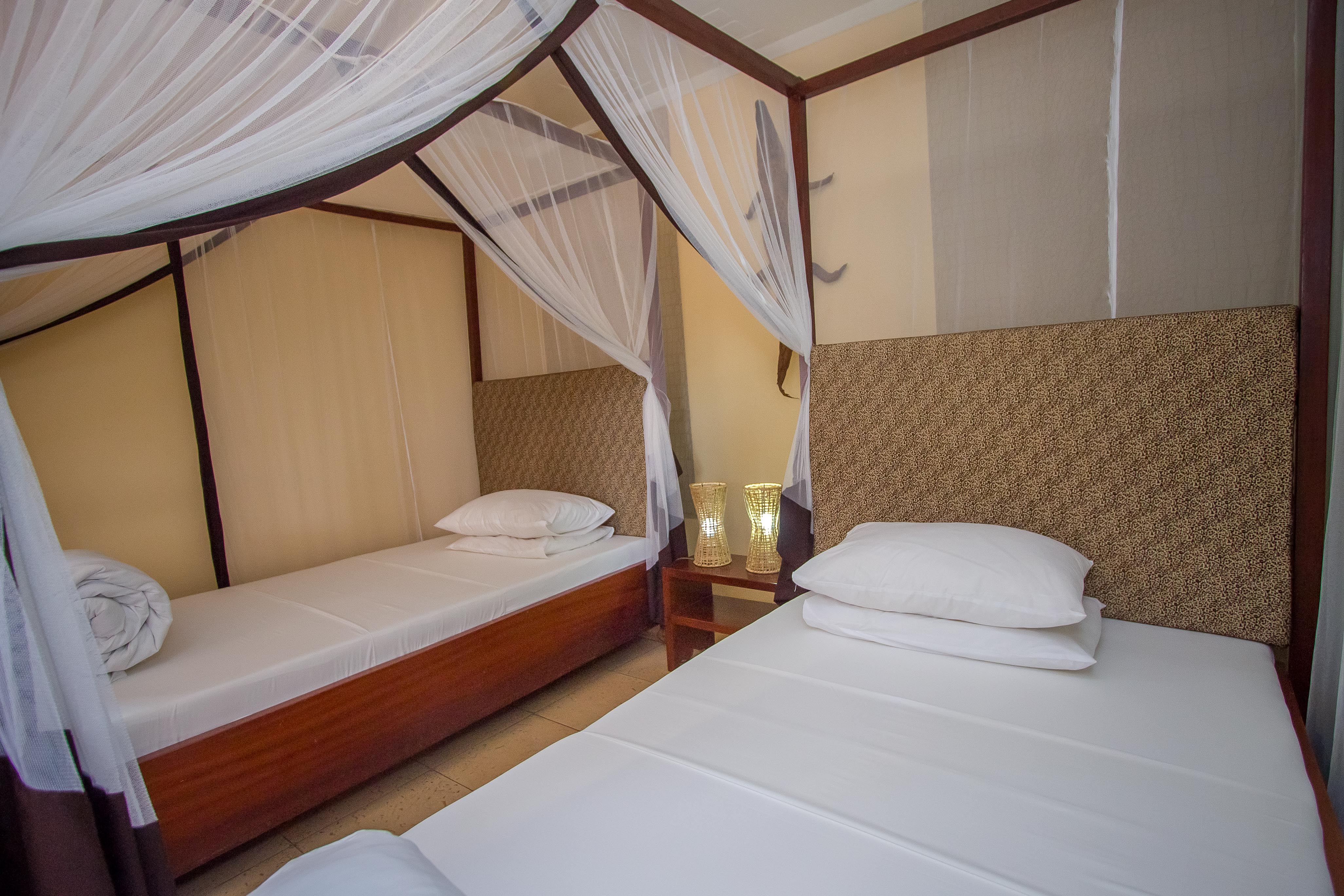 Twin Deluxe Pool View