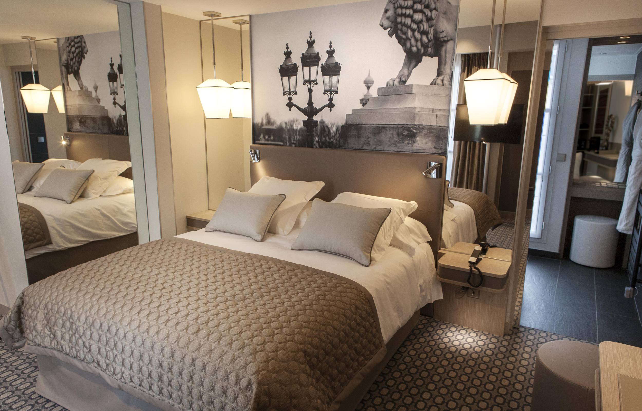 Double or Twin Deluxe