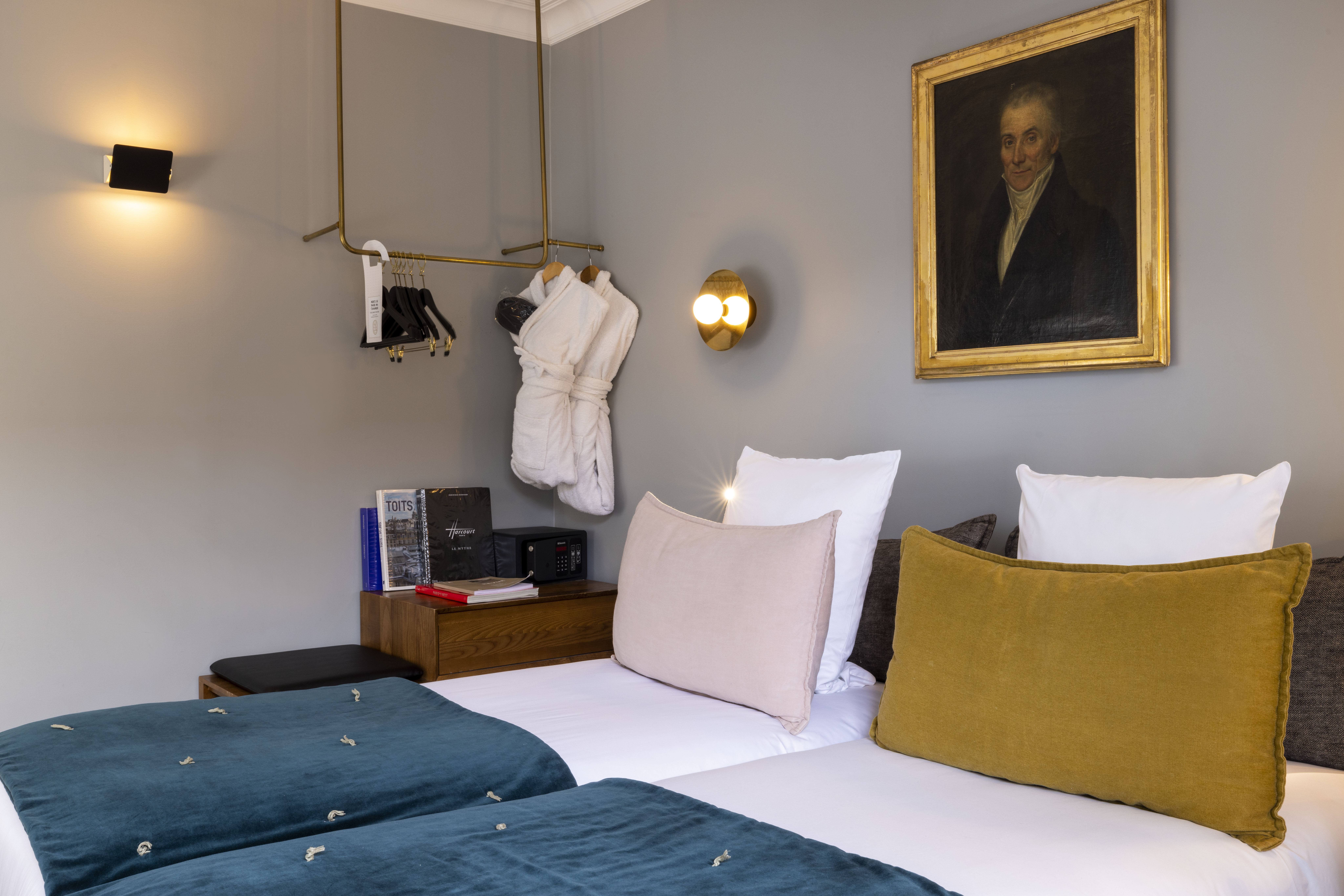 Double or Twin Superior