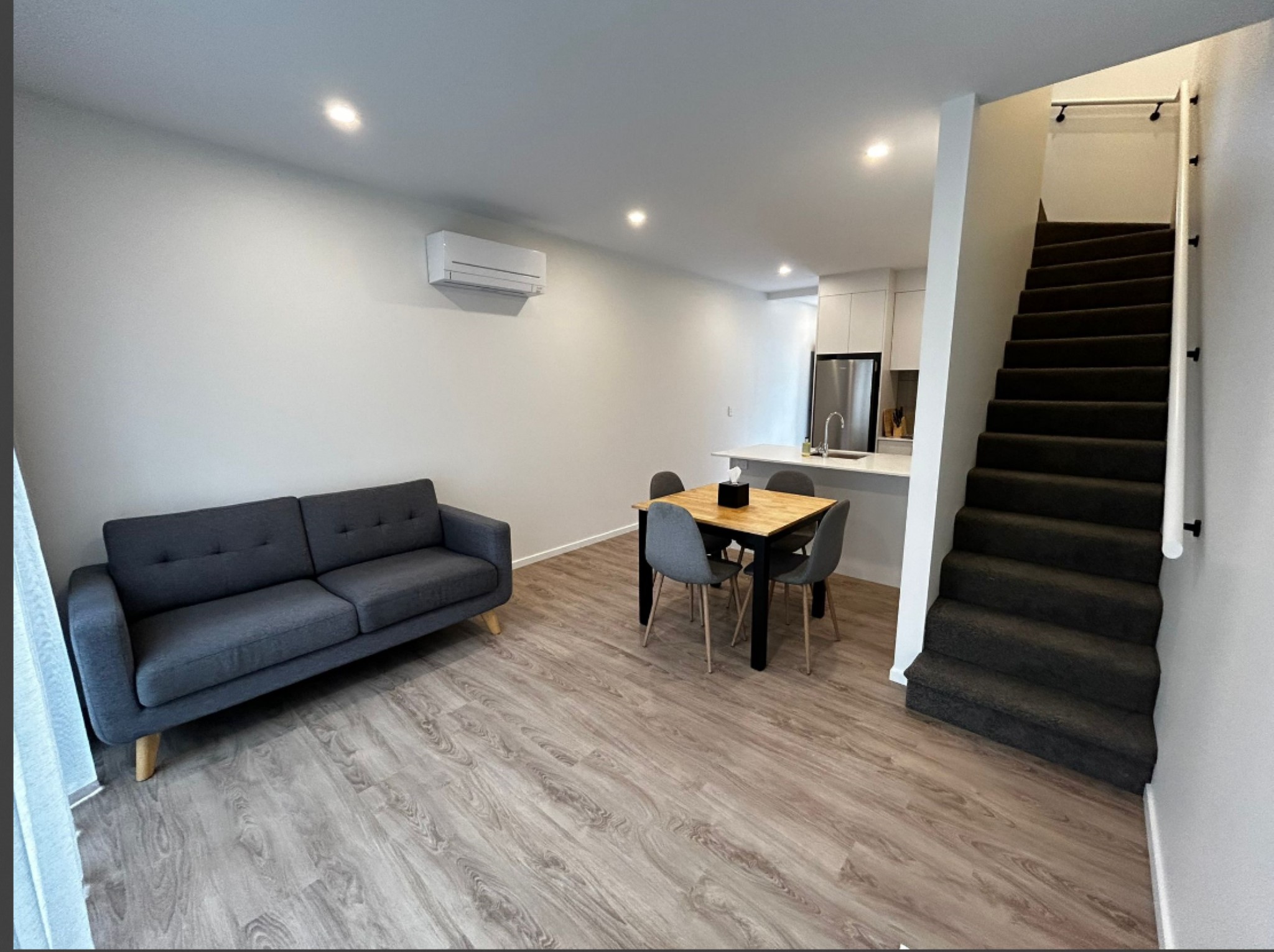 Villa Three Bedrooms Two Bathrooms