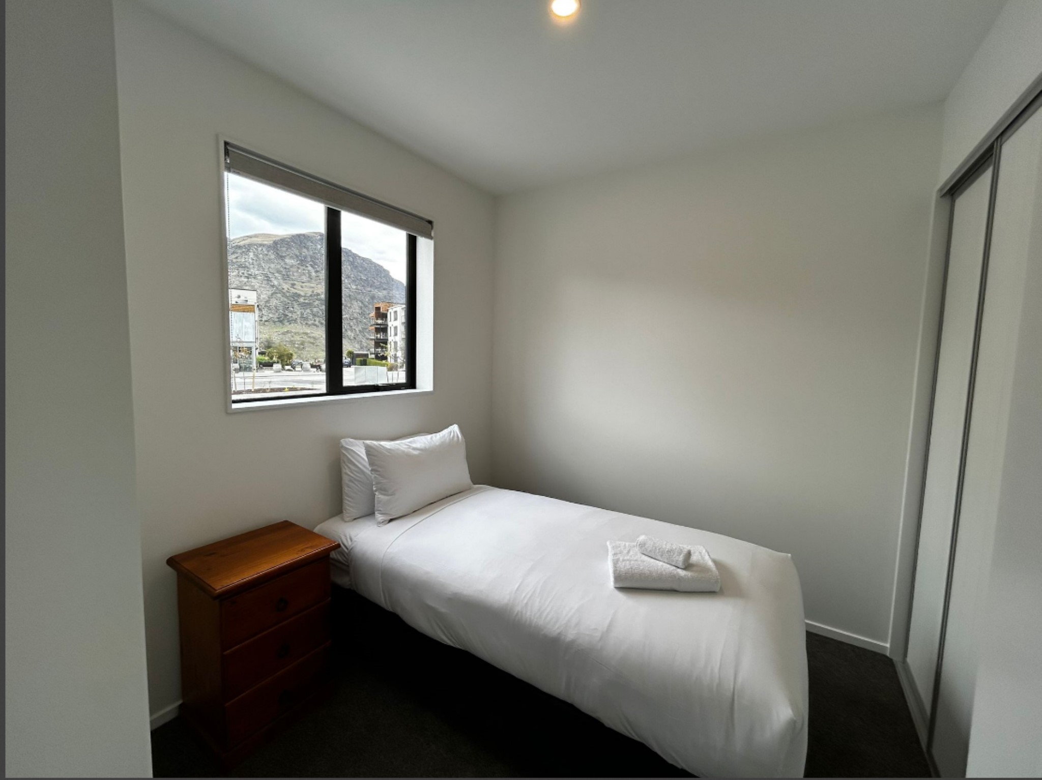 Villa Three Bedrooms Two Bathrooms