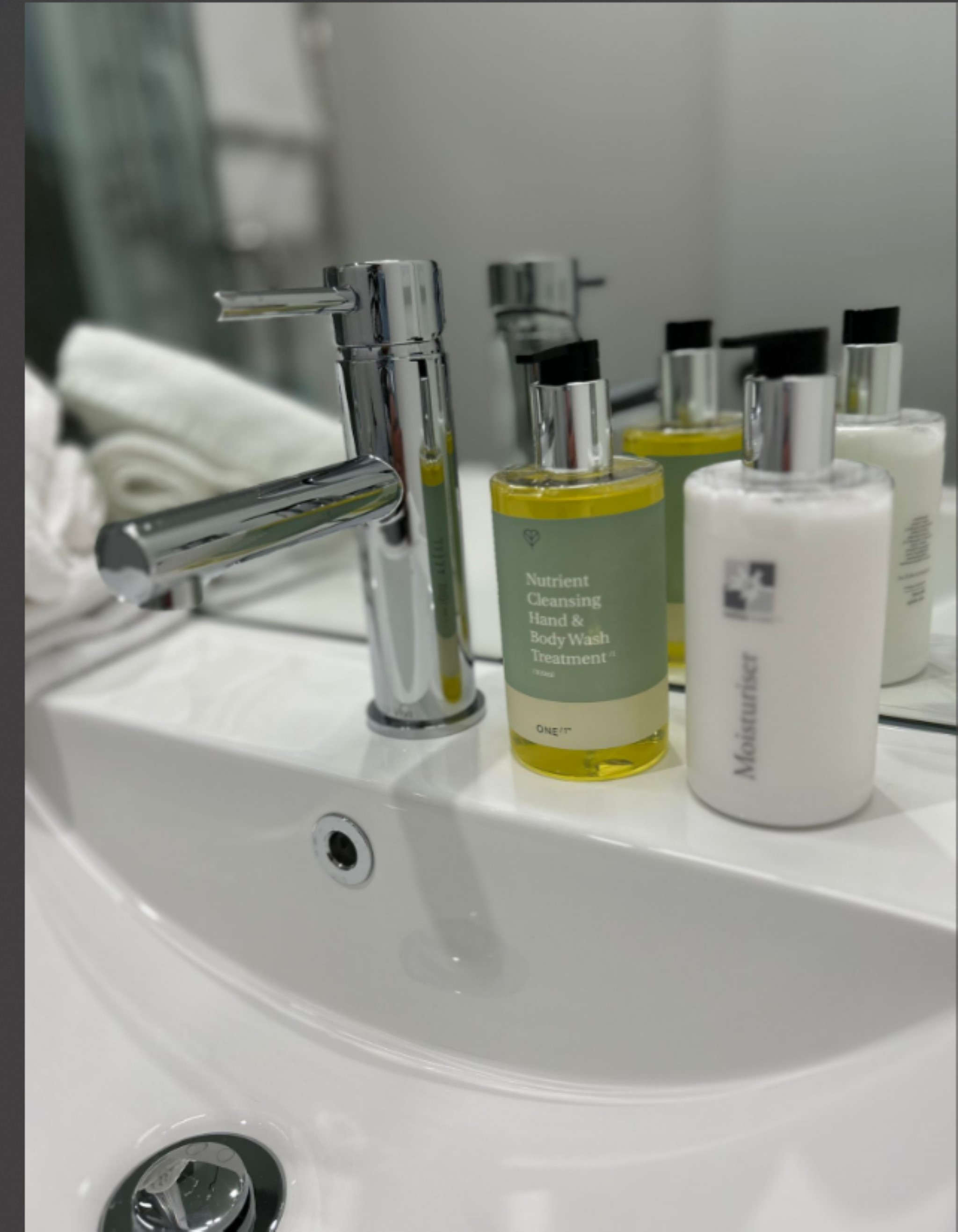 Villa Three Bedrooms Two Bathrooms