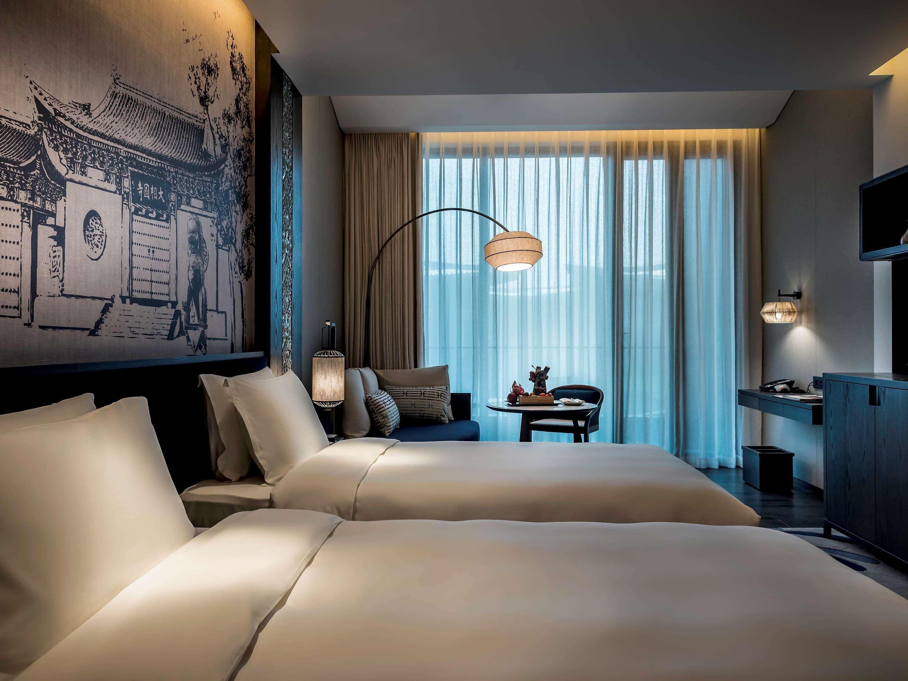 Twin Superior Garden View