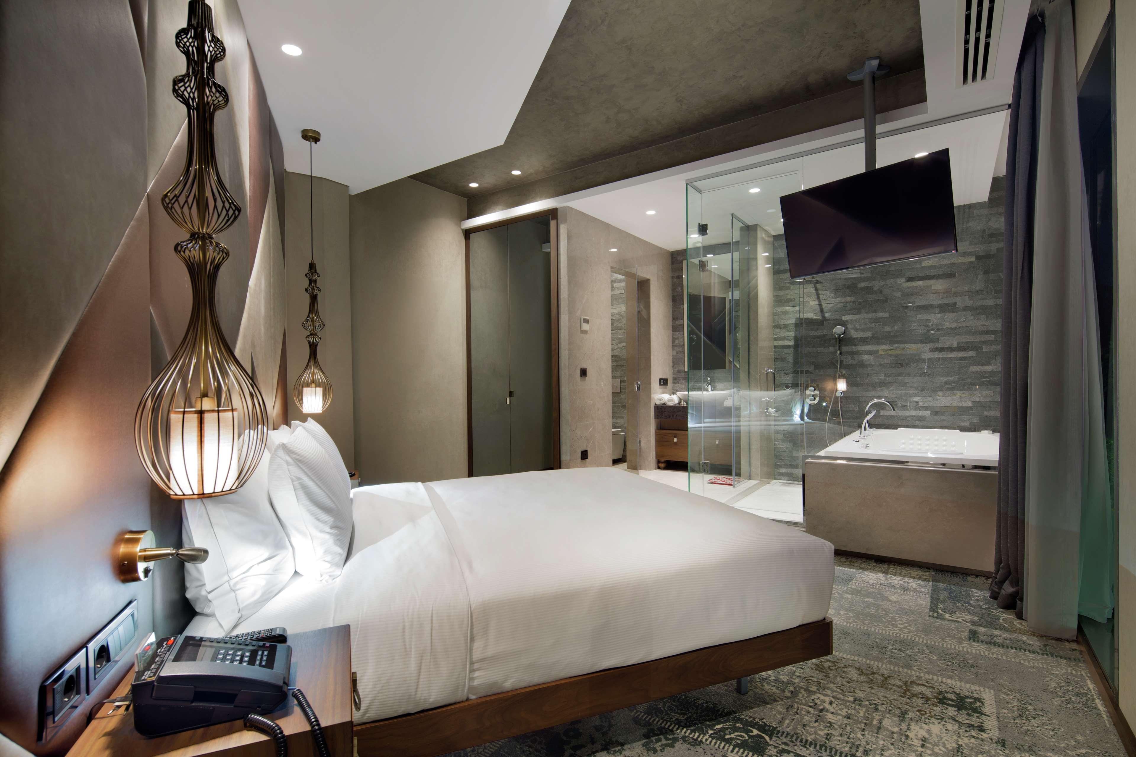 Suite One Bedroom with Terrace