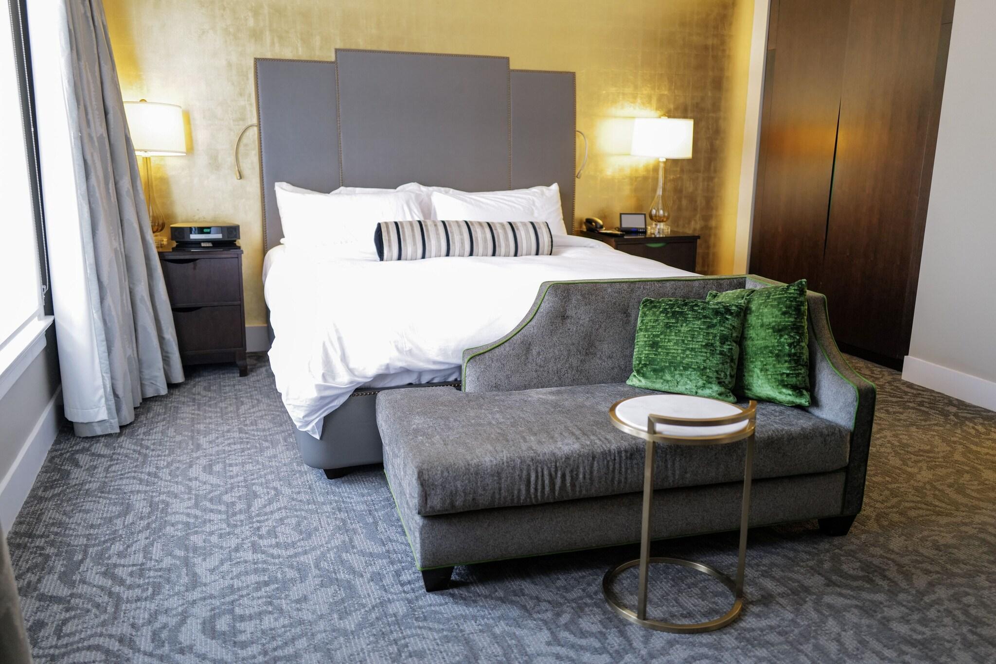 Suite Superior City View