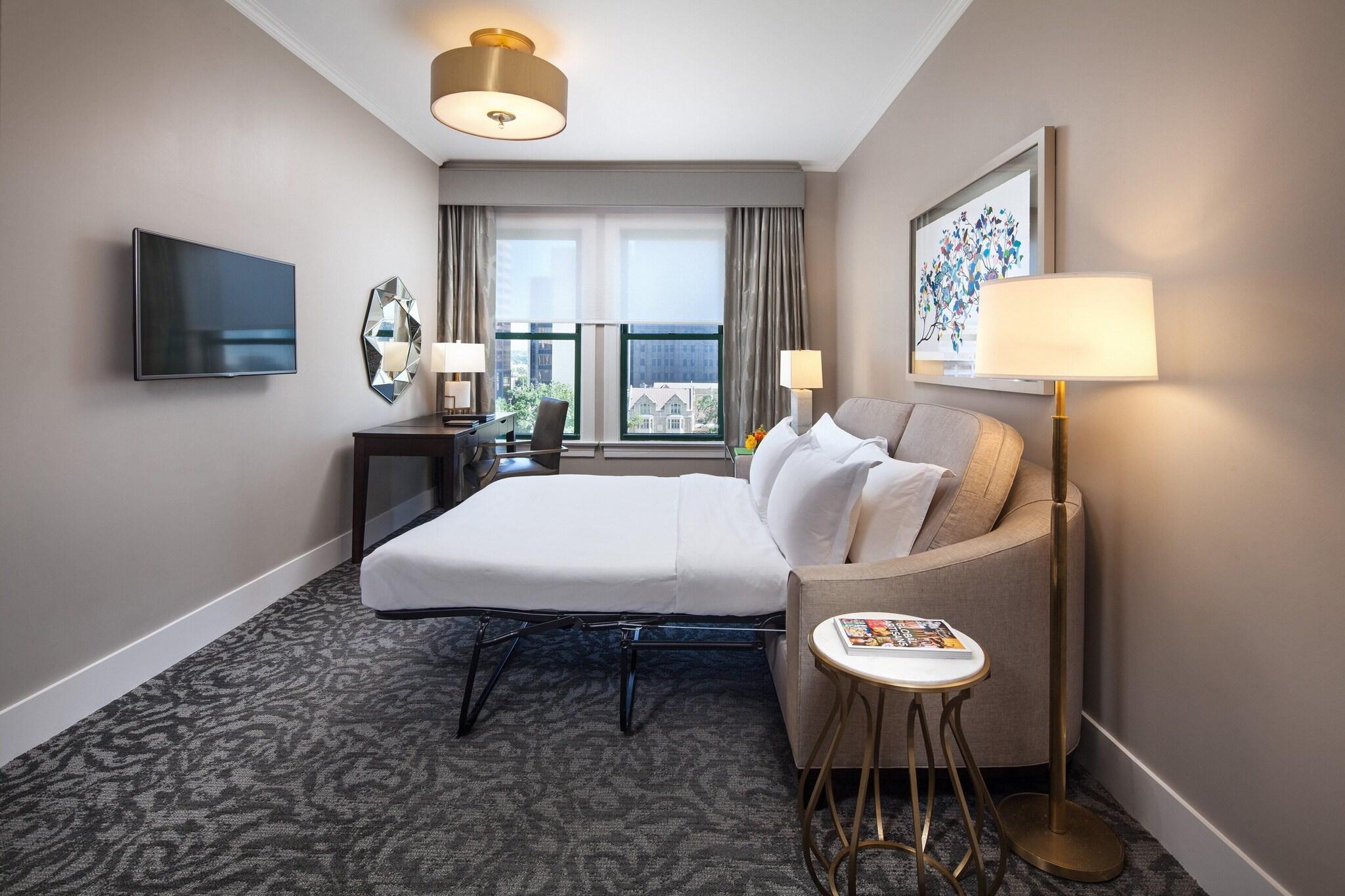 Suite Two Queen Beds