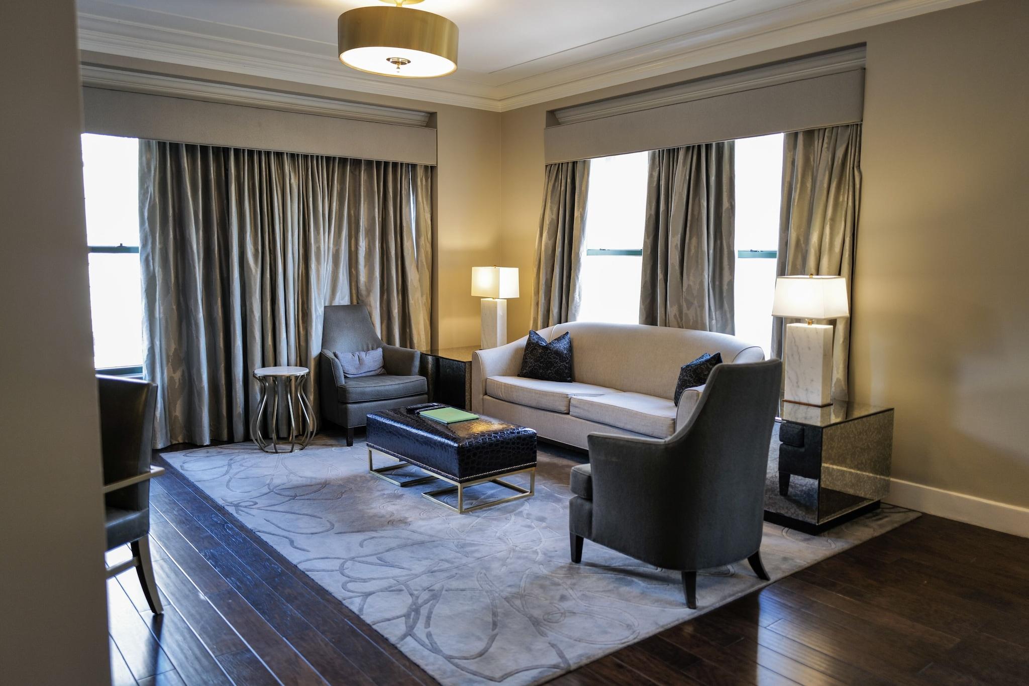 Suite Superior City View