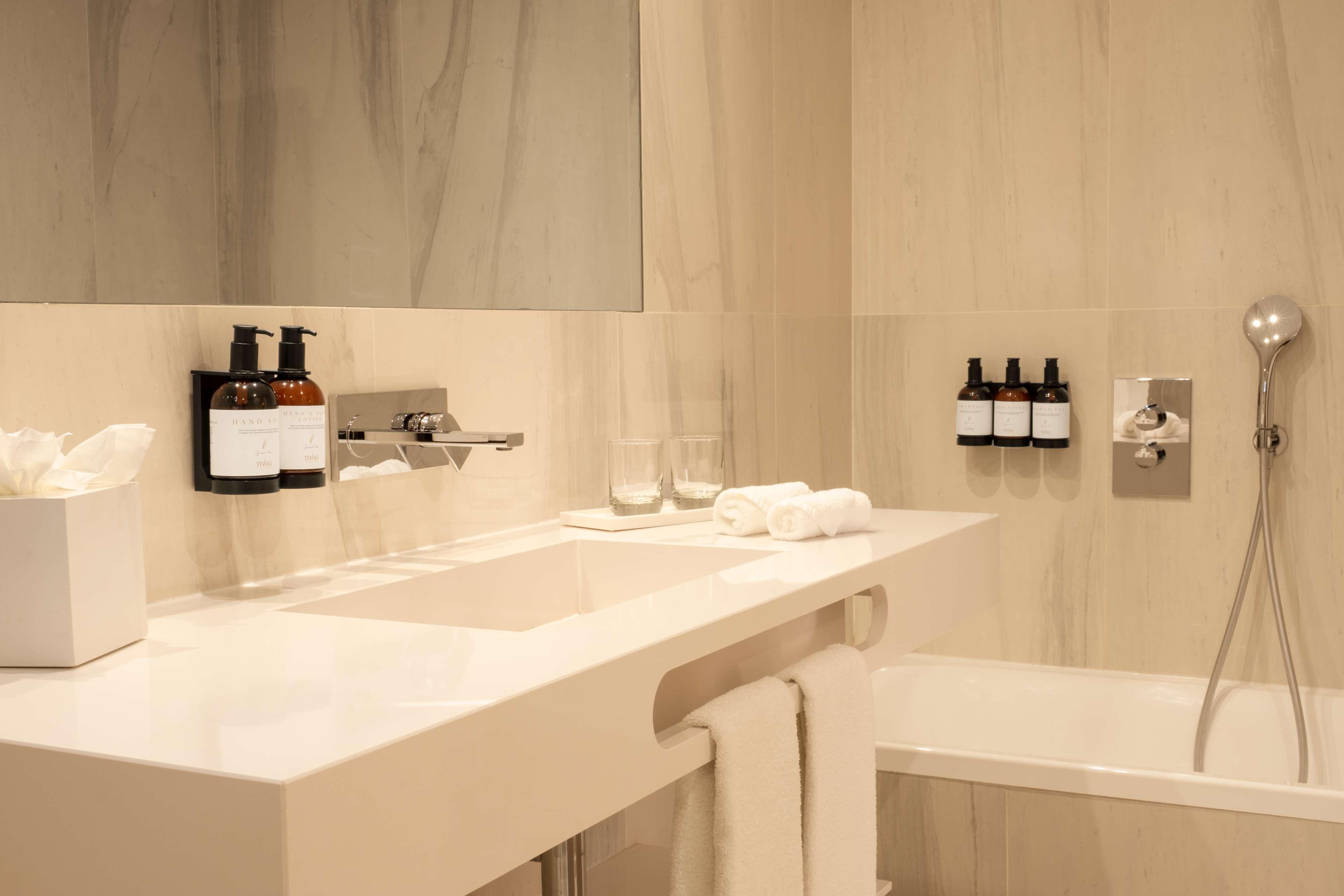 Junior Suite with Views