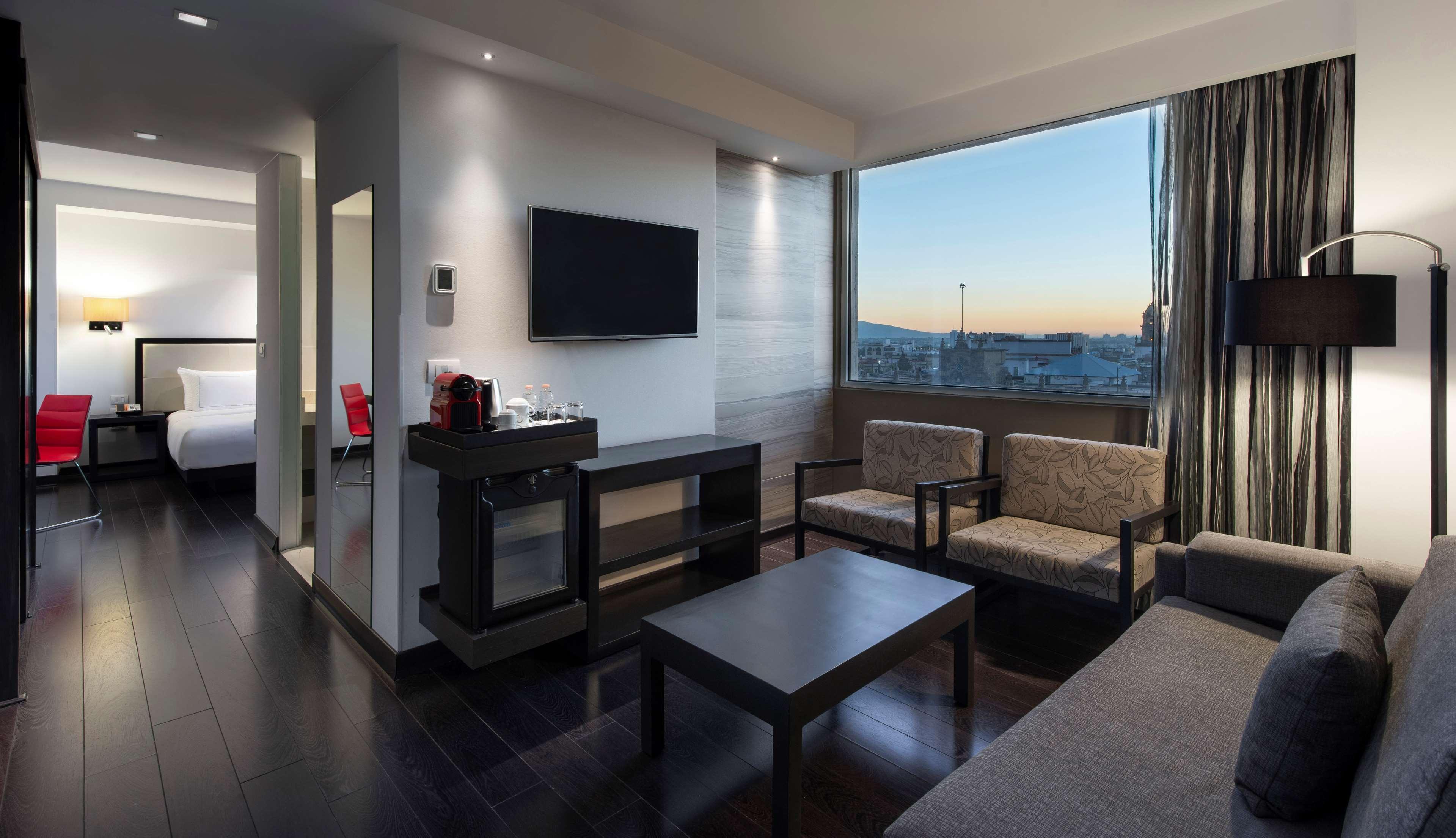 Double Deluxe Guest Room