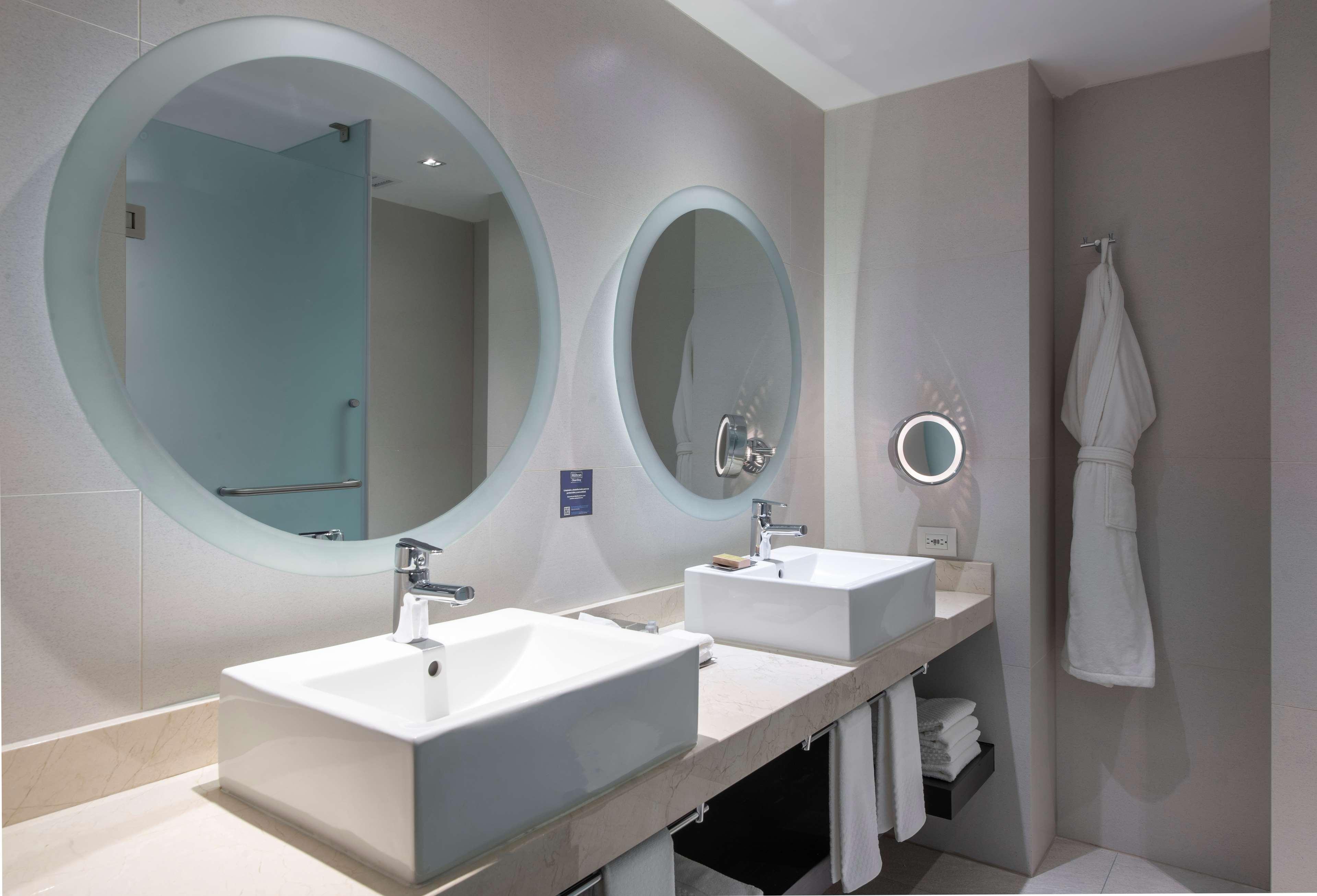 Double Deluxe Guest Room