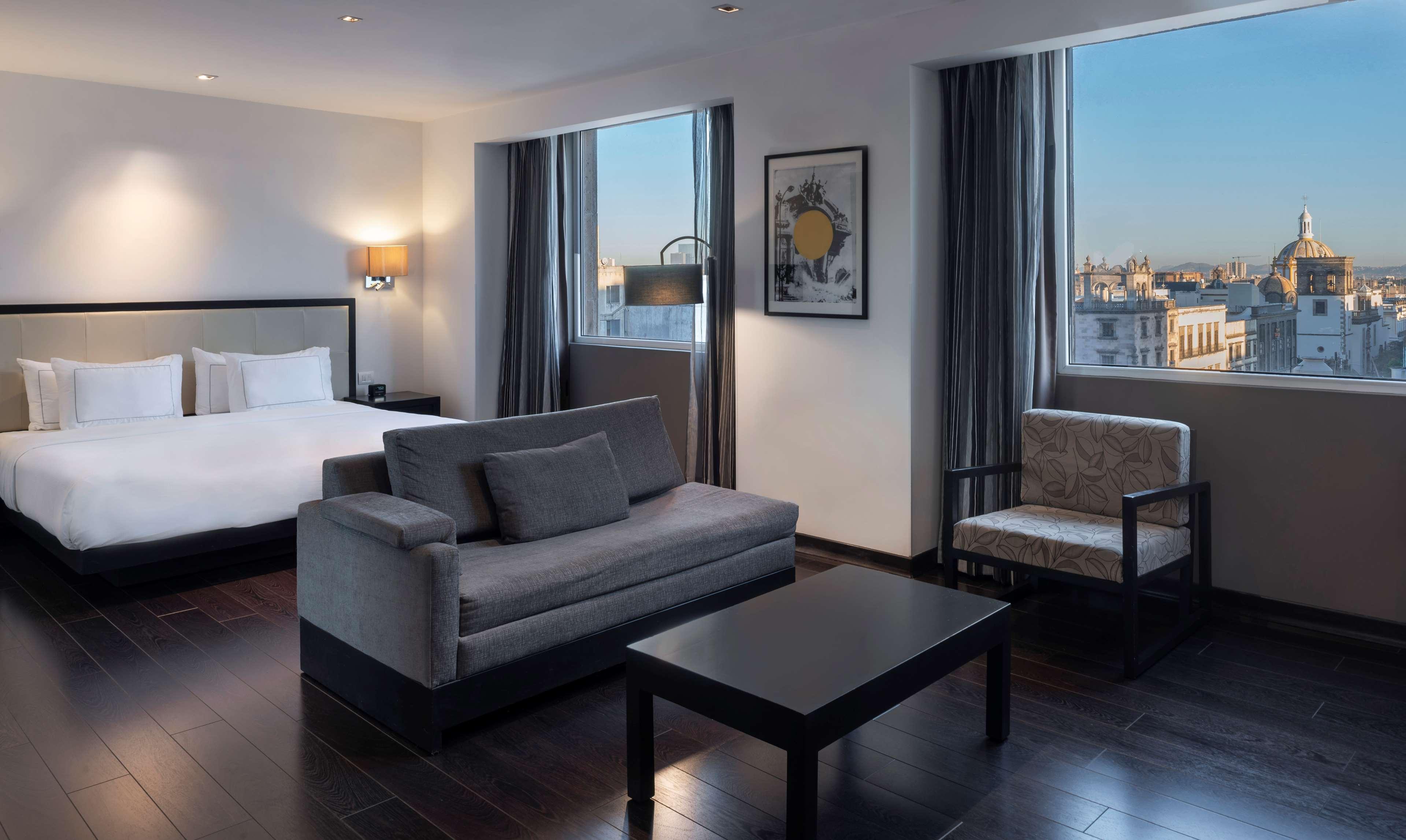 Junior Suite King Size Bed