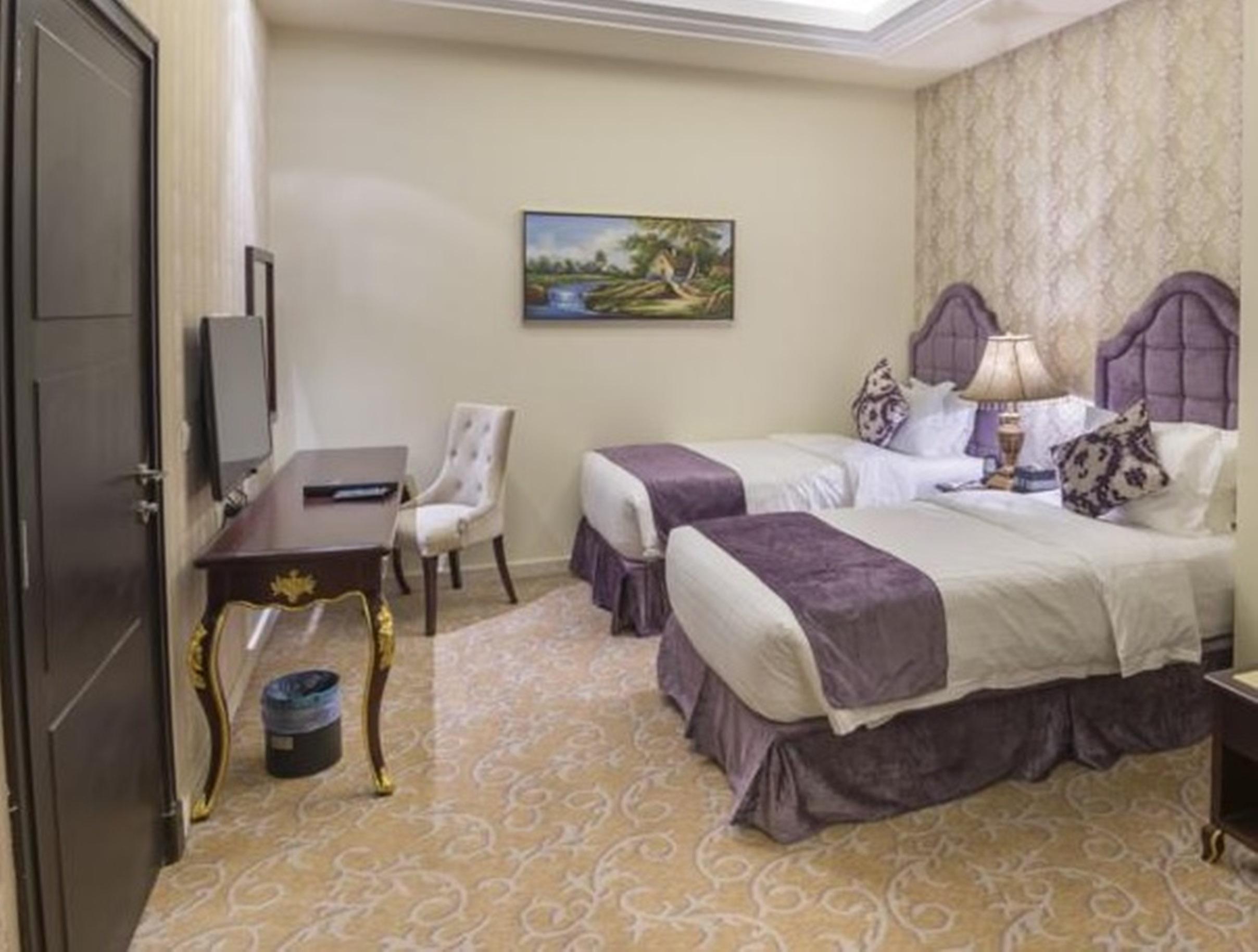 Double or Twin Standard