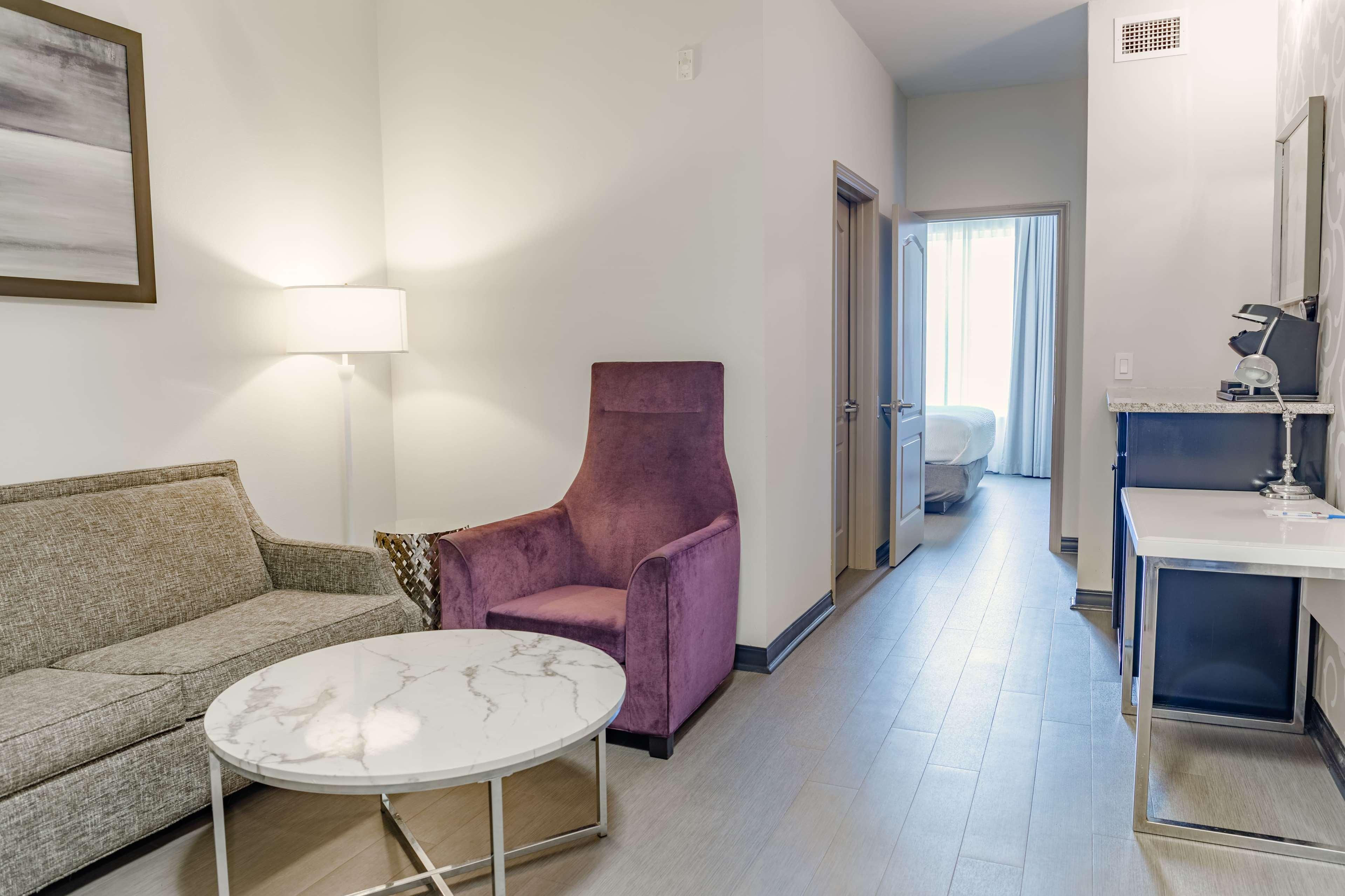 Suite King Bed Non Smoking