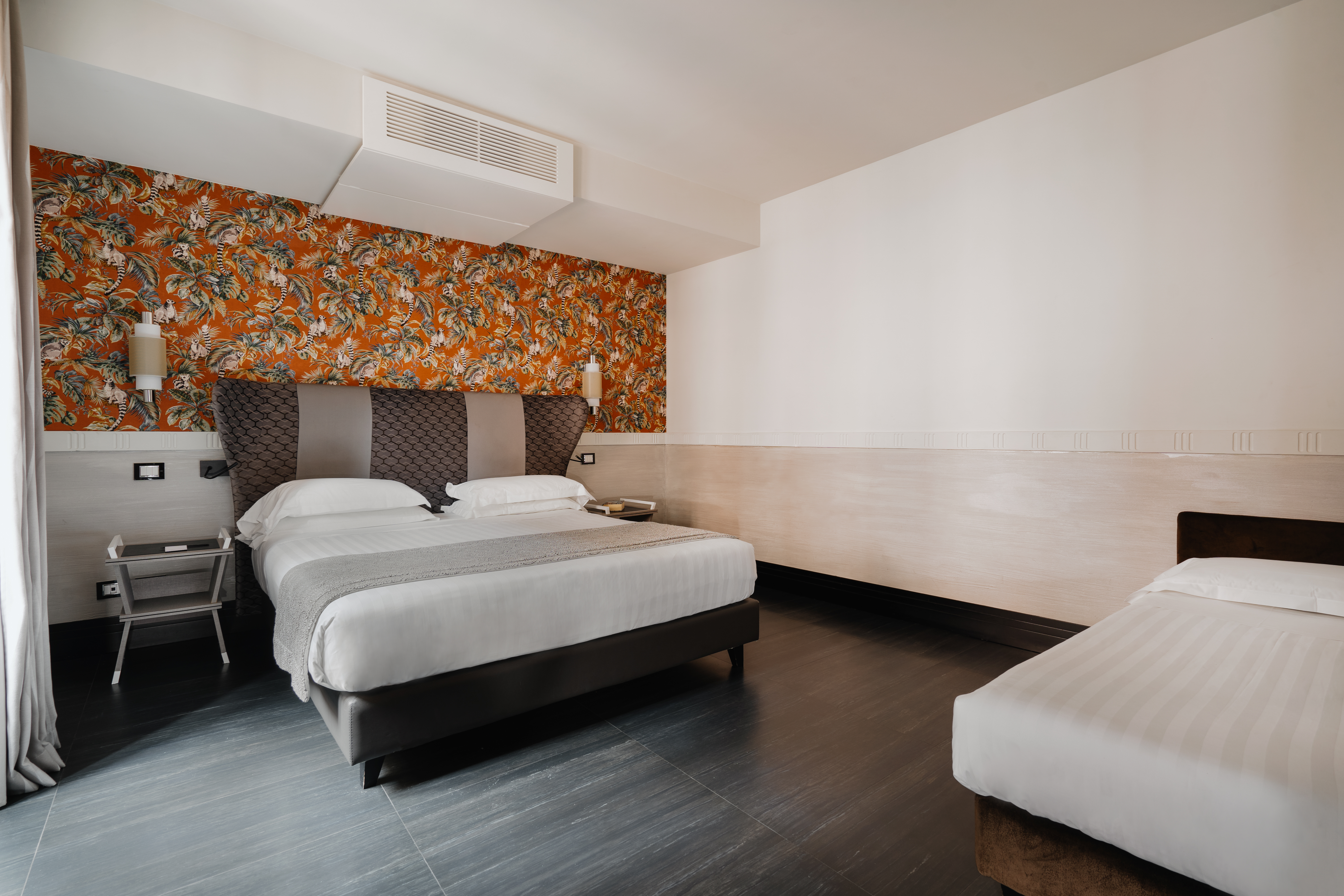 Family Room Executive