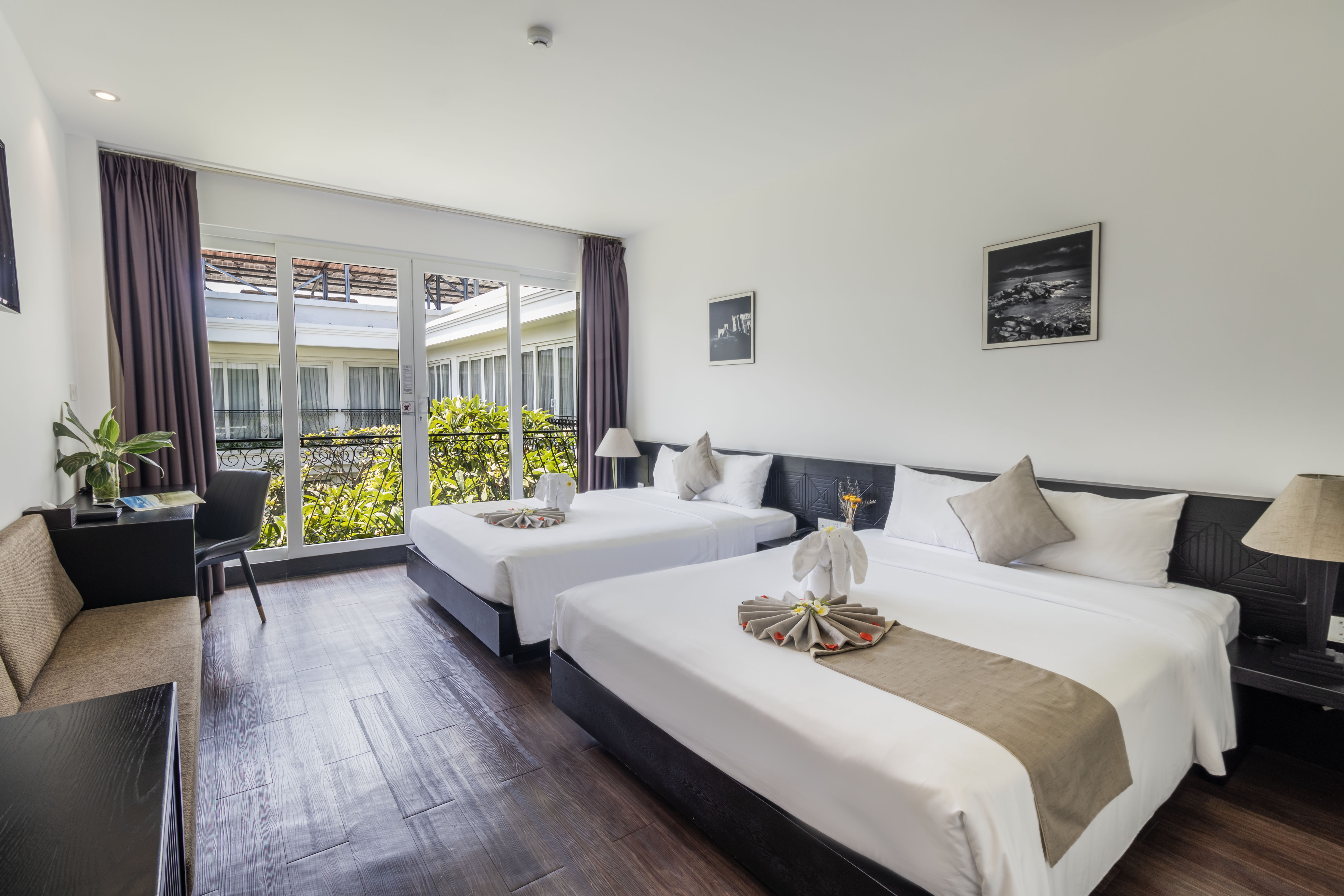 Family Room Capacity 3