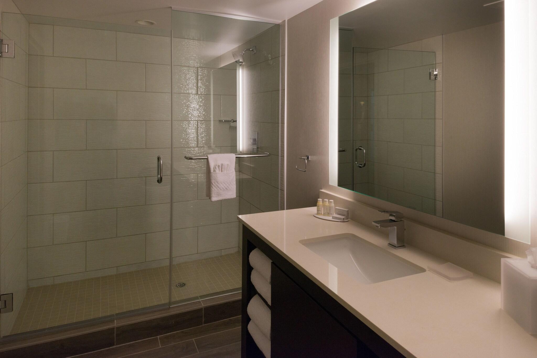 Studio King Size Bed